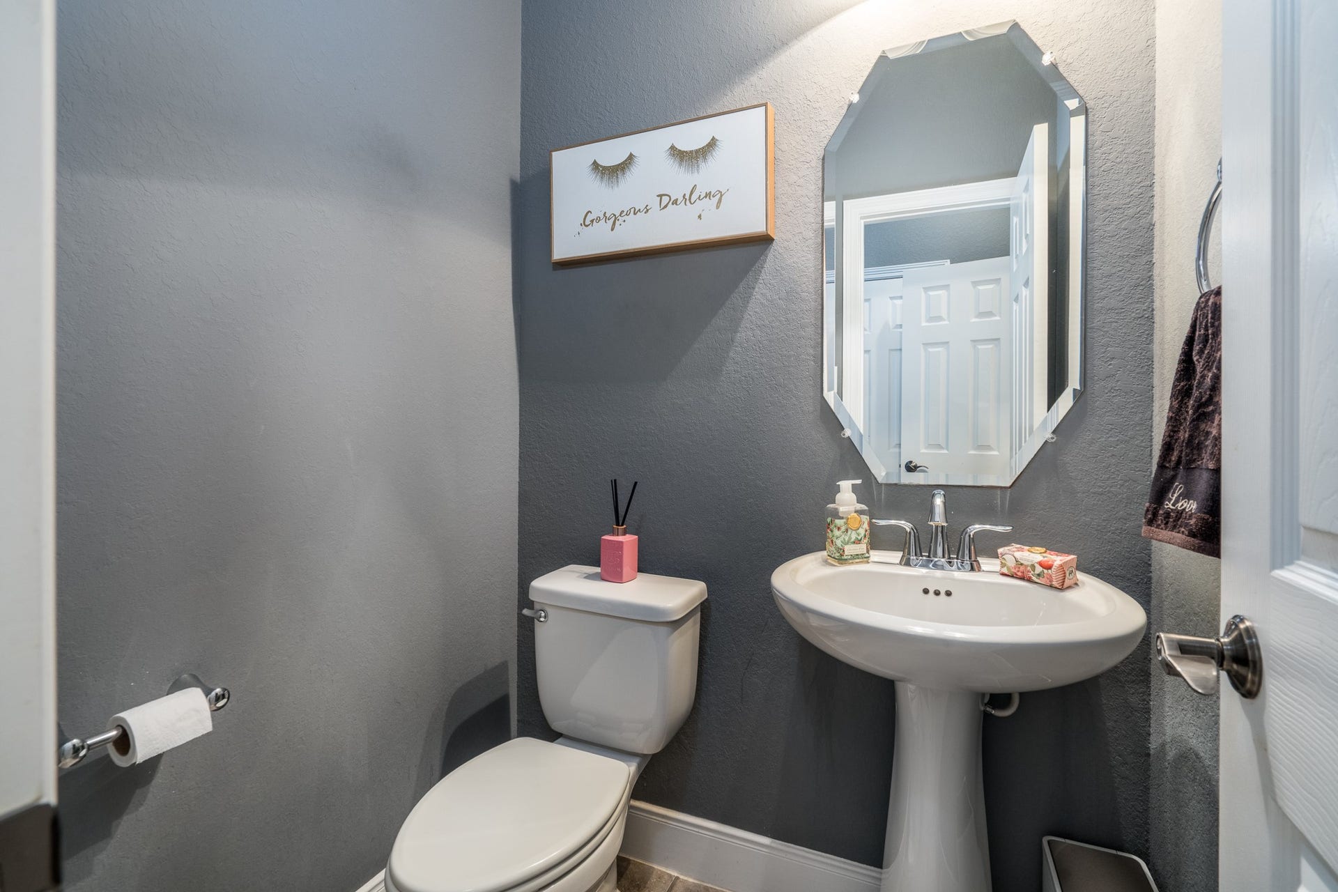 9618 W Pedernales River Drive, Cypress, TX 77433 Half bath.
