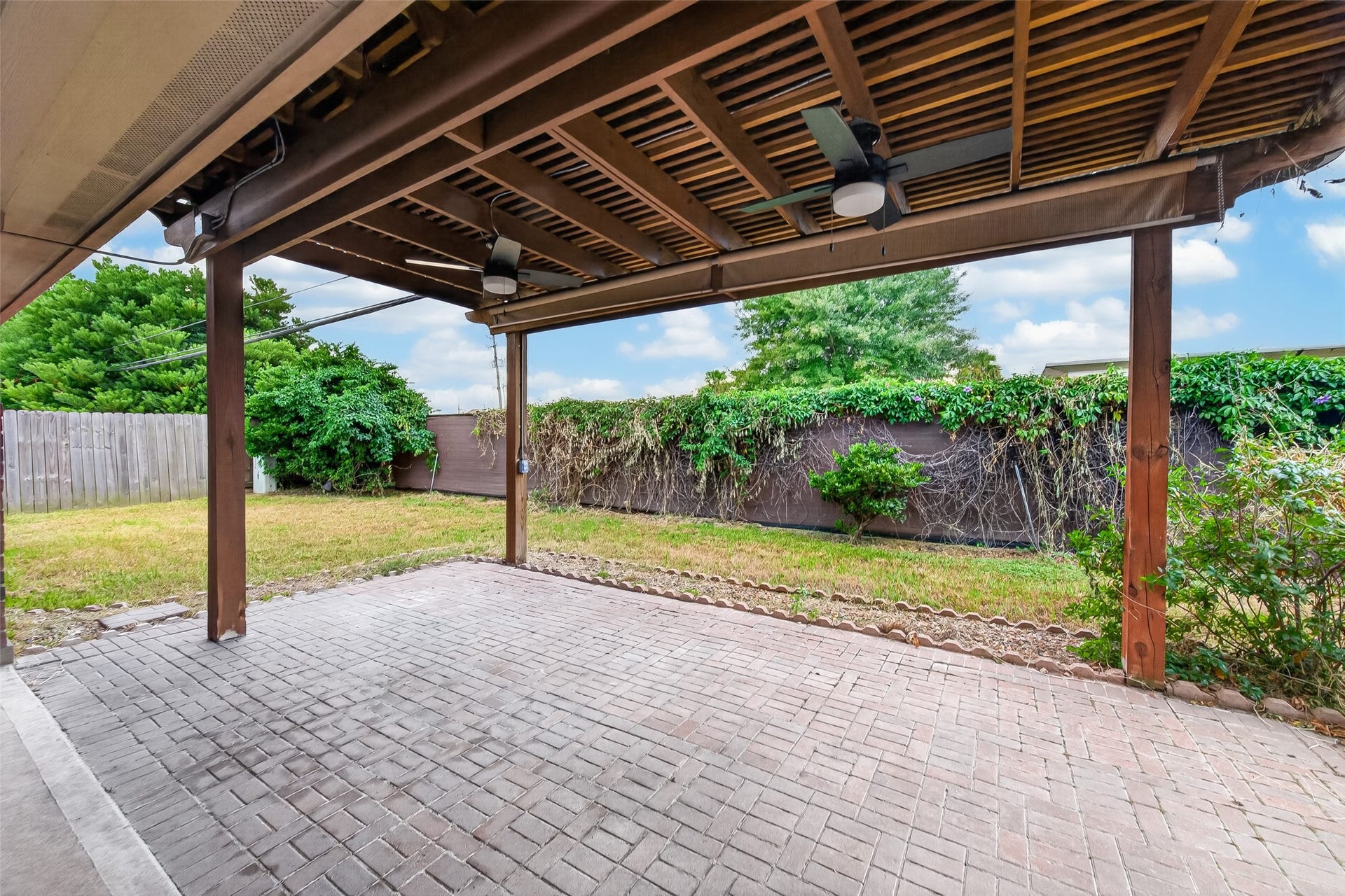 18623 Polo Meadow Drive, Humble, TX 77346 18623 Polo Meadow Drive, Humble, TX 77346