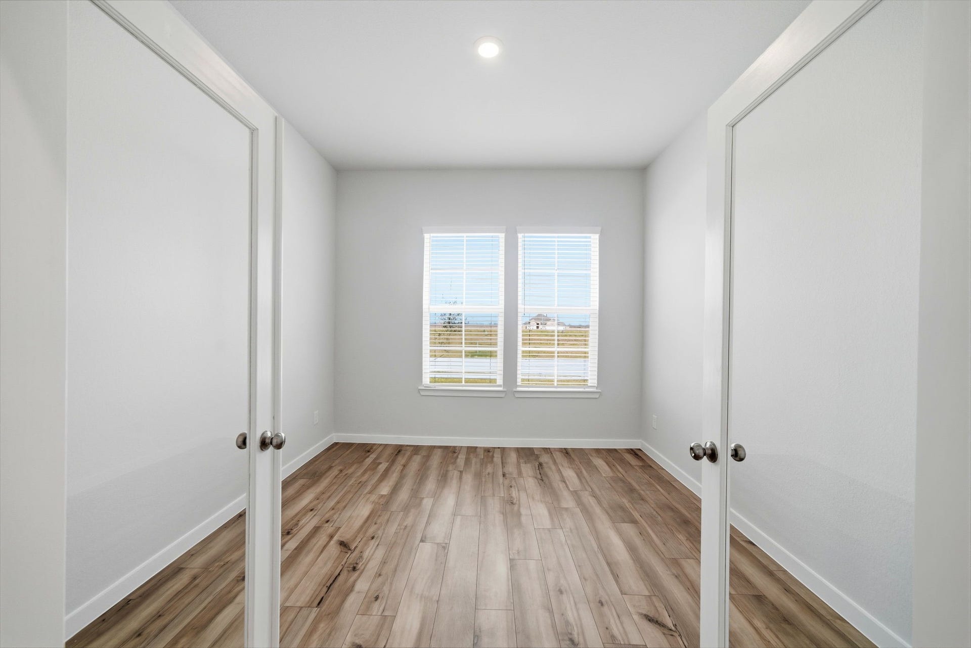 103 Lake Woodshore Court, Clute, TX 77531 103 Lake Woodshore Court, Clute, TX 77531