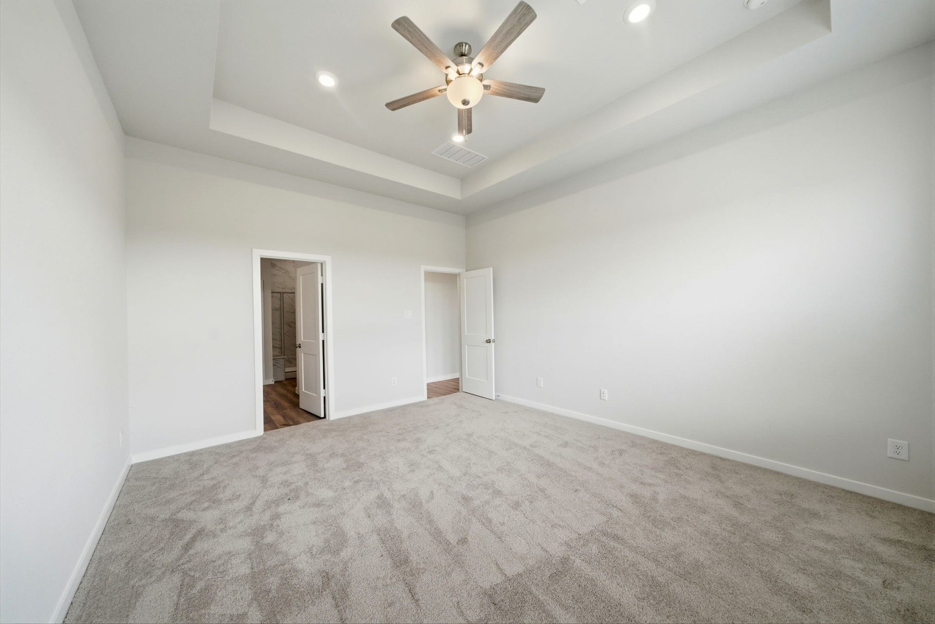 103 Lake Woodshore Court, Clute, TX 77531 103 Lake Woodshore Court, Clute, TX 77531