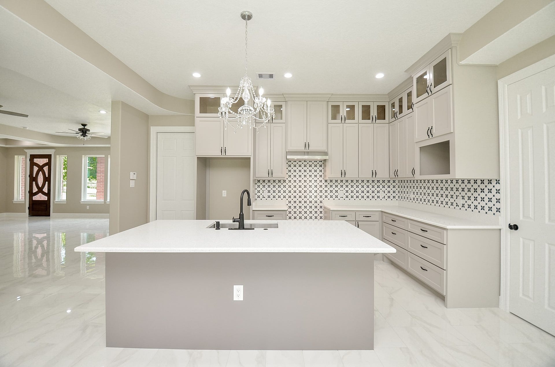 15215 Butterfly Lane, Plantersville, TX 77363