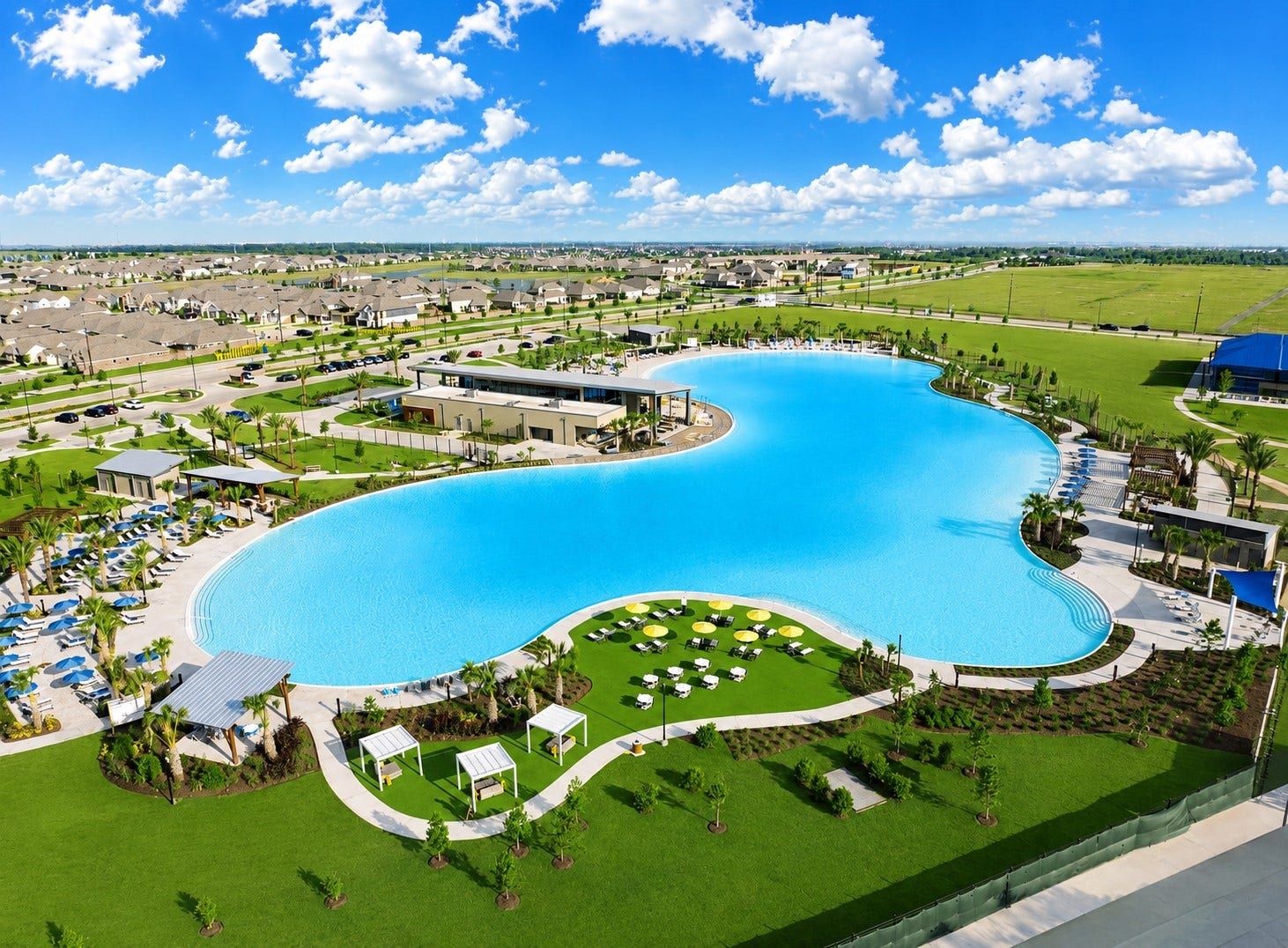 4724 Peony Green Drive, Katy, TX 77493 Community Lagoon