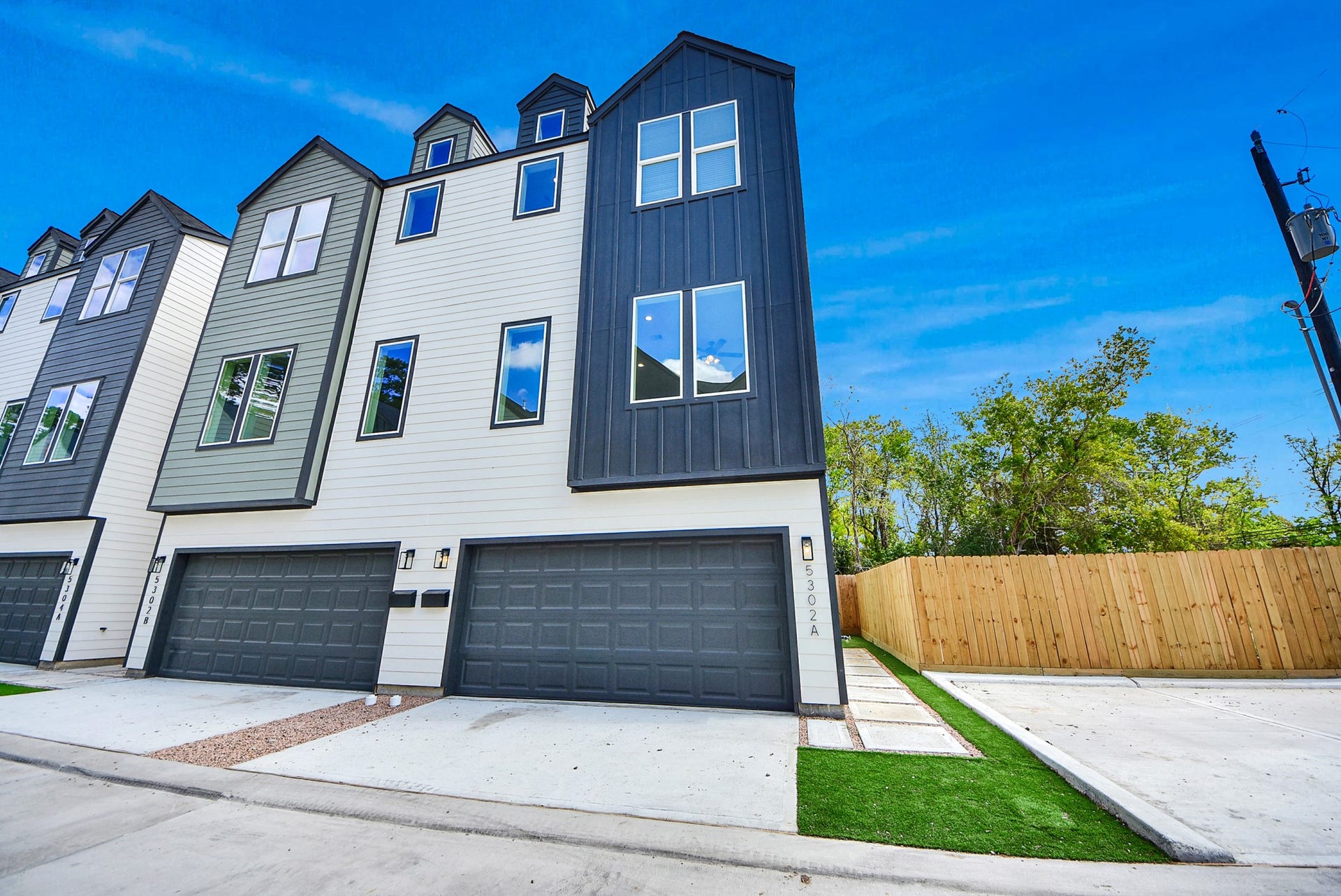 5319 Kindred Garden Lane, Houston, TX 77091