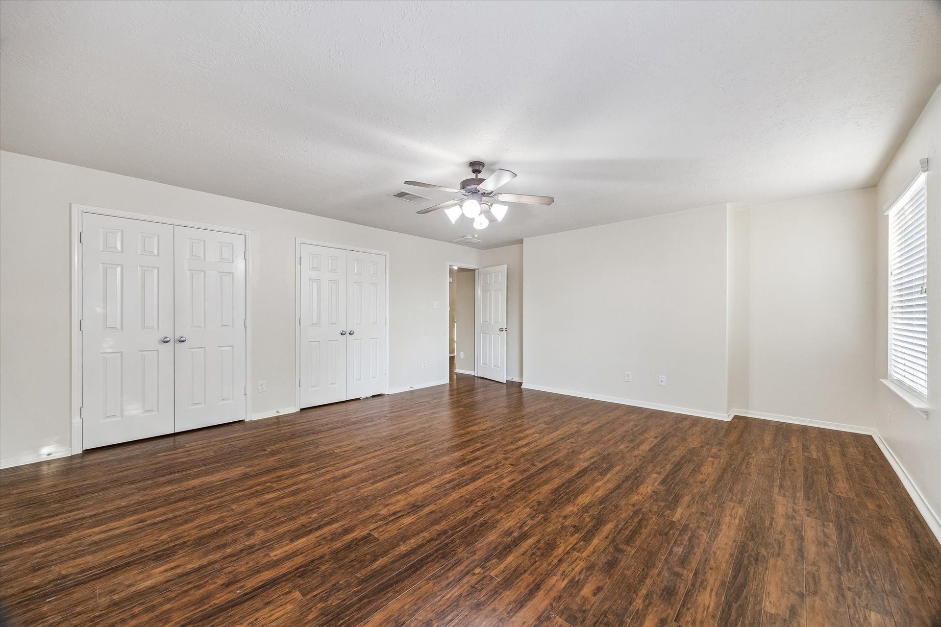 2209 Tracy Way, Deer Park, TX 77536 2209 Tracy Way, Deer Park, TX 77536