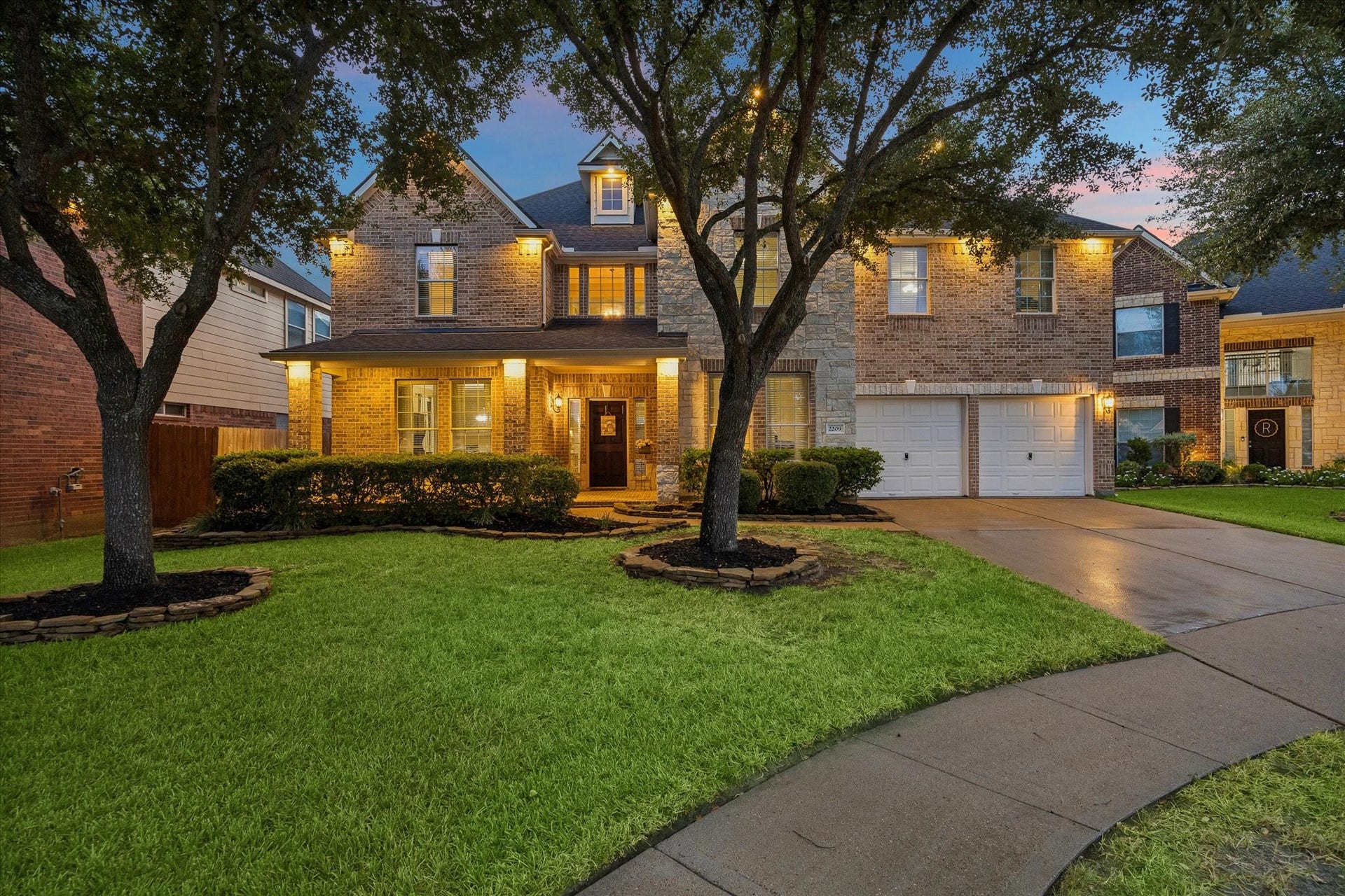 2209 Tracy Way, Deer Park, TX 77536 2209 Tracy Way, Deer Park, TX 77536