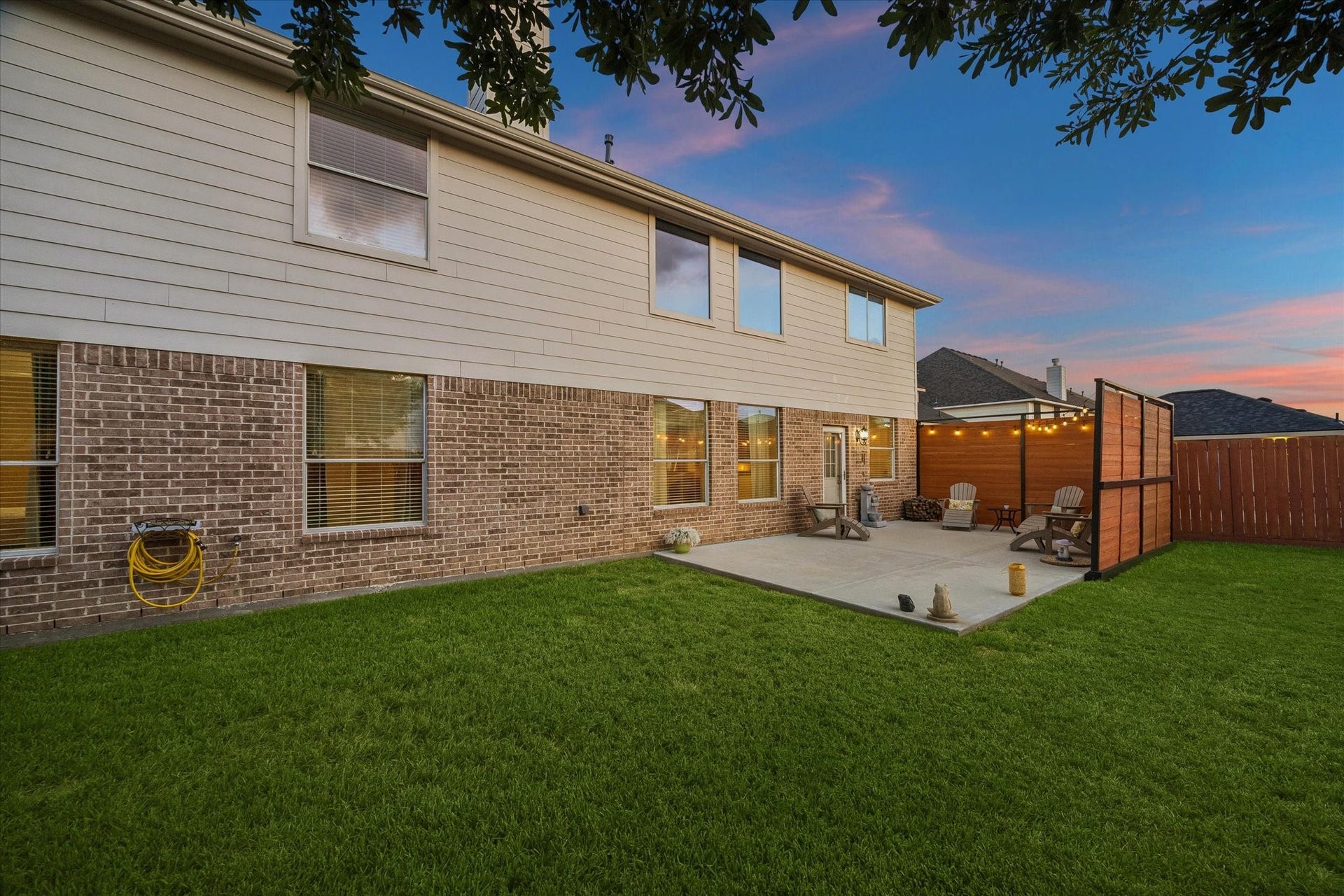 2209 Tracy Way, Deer Park, TX 77536 2209 Tracy Way, Deer Park, TX 77536