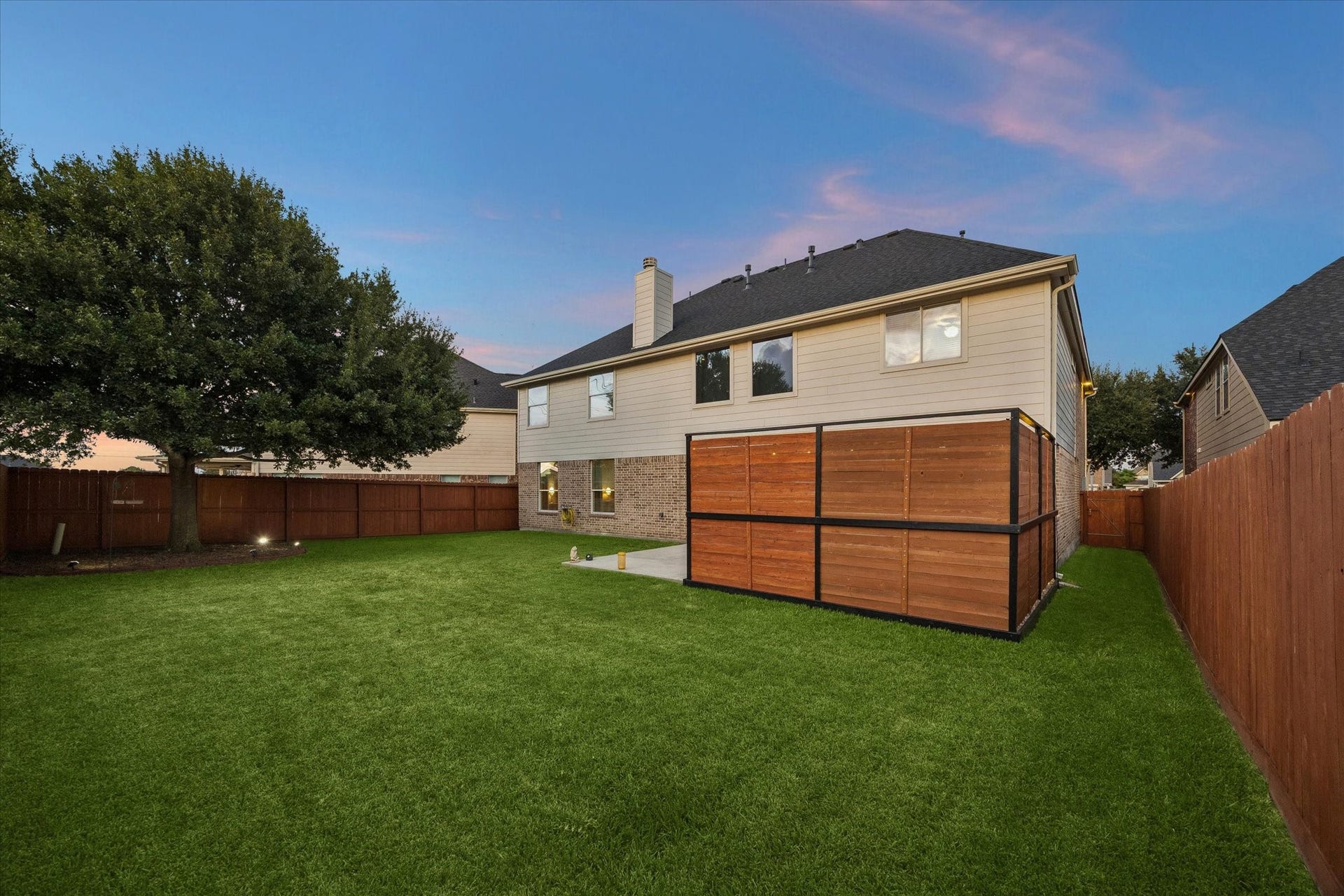 2209 Tracy Way, Deer Park, TX 77536 2209 Tracy Way, Deer Park, TX 77536