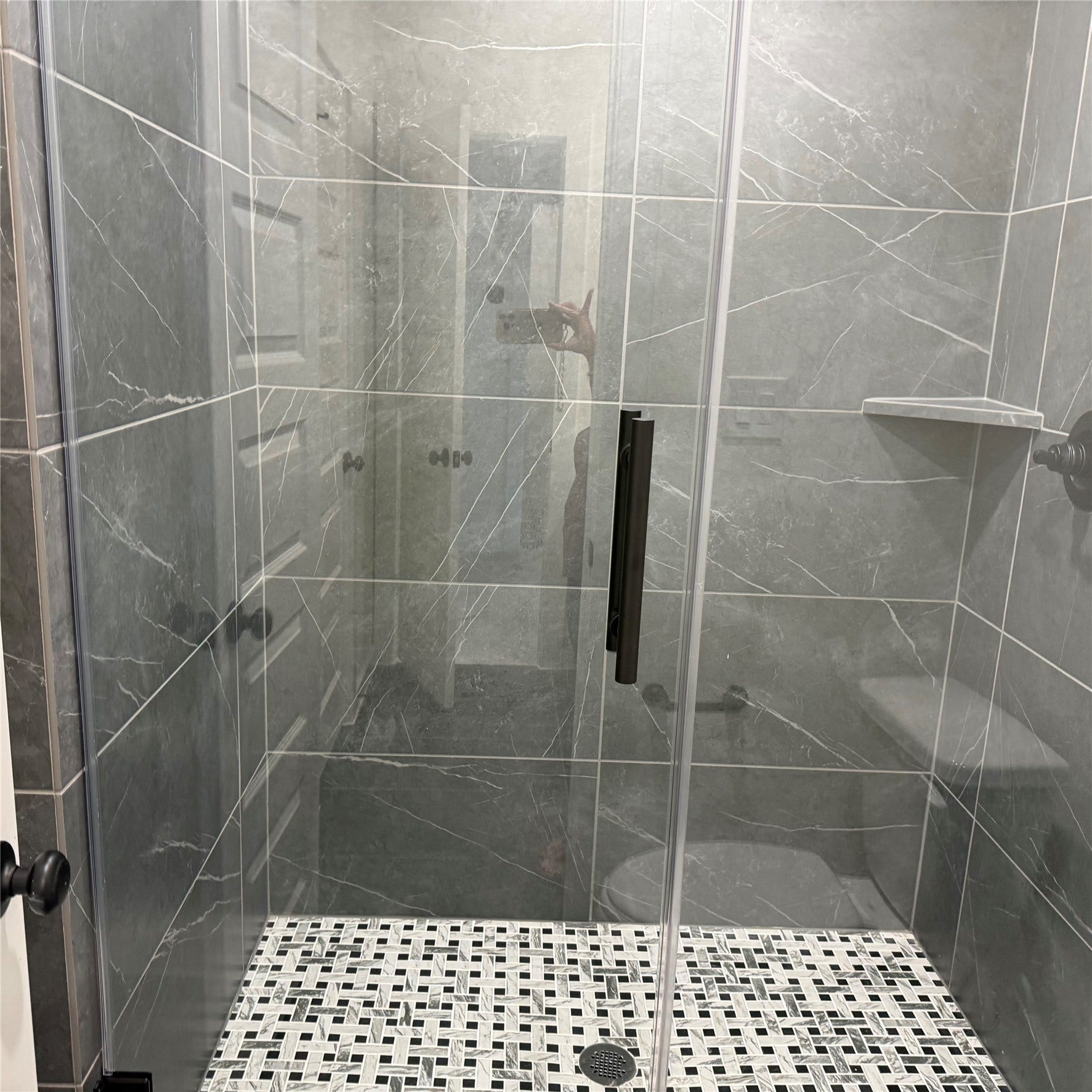 3511 Sago Palm Drive, Manvel, TX 77578 Family Bathroom