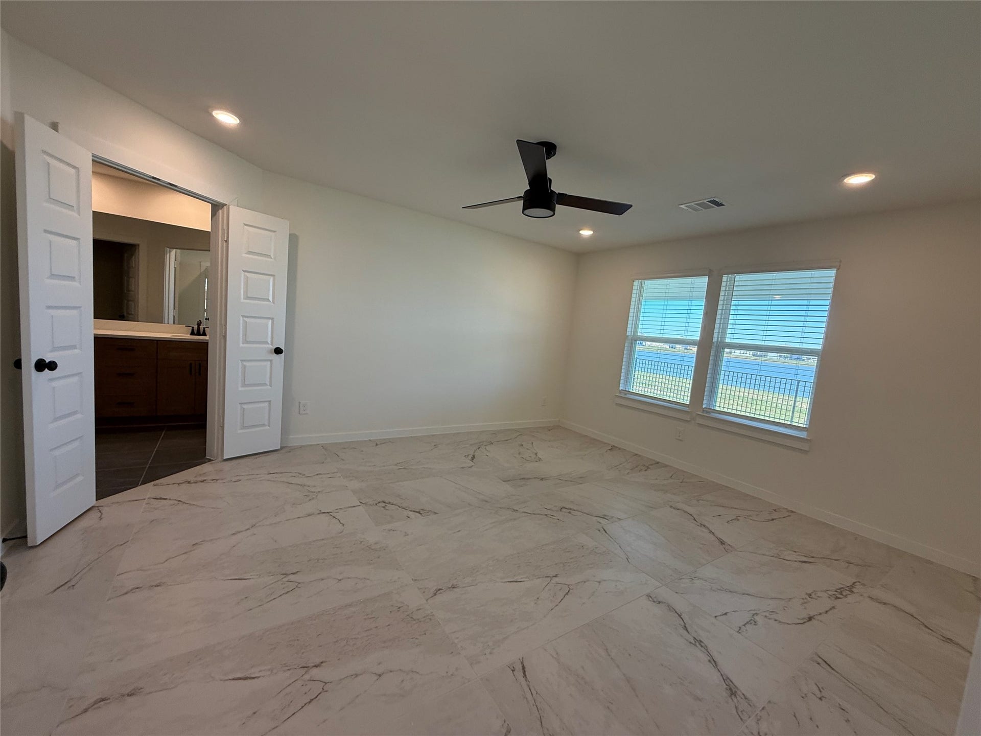 3511 Sago Palm Drive, Manvel, TX 77578 Primary Bedroom