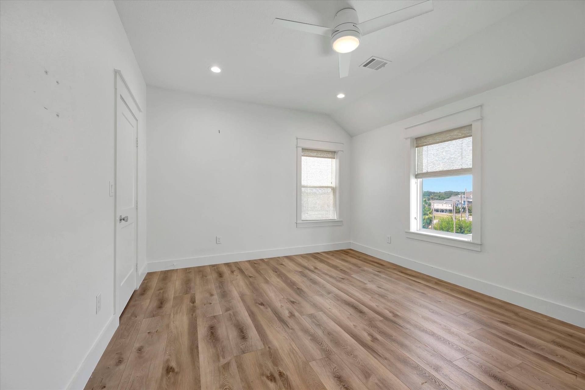 1800 Todville Road, Seabrook, TX 77586 1800 Todville Road, Seabrook, TX 77586