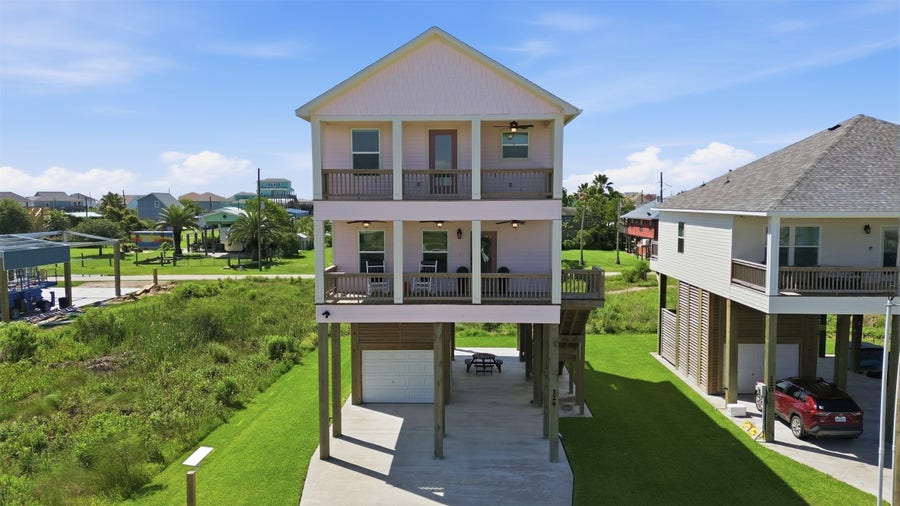 Property photo for 124 Jewel Drive, Port Bolivar, TX