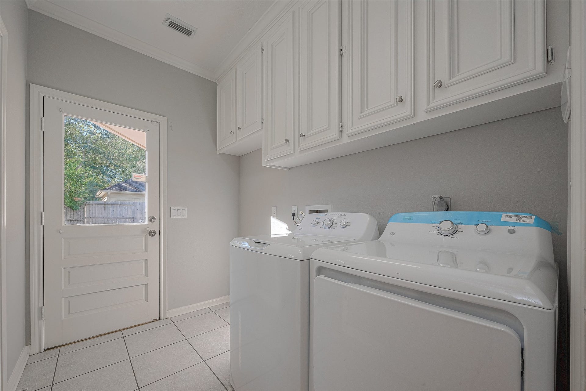 15714 Sylvan Lake Drive, Houston, TX 77062 15714 Sylvan Lake Drive, Houston, TX 77062