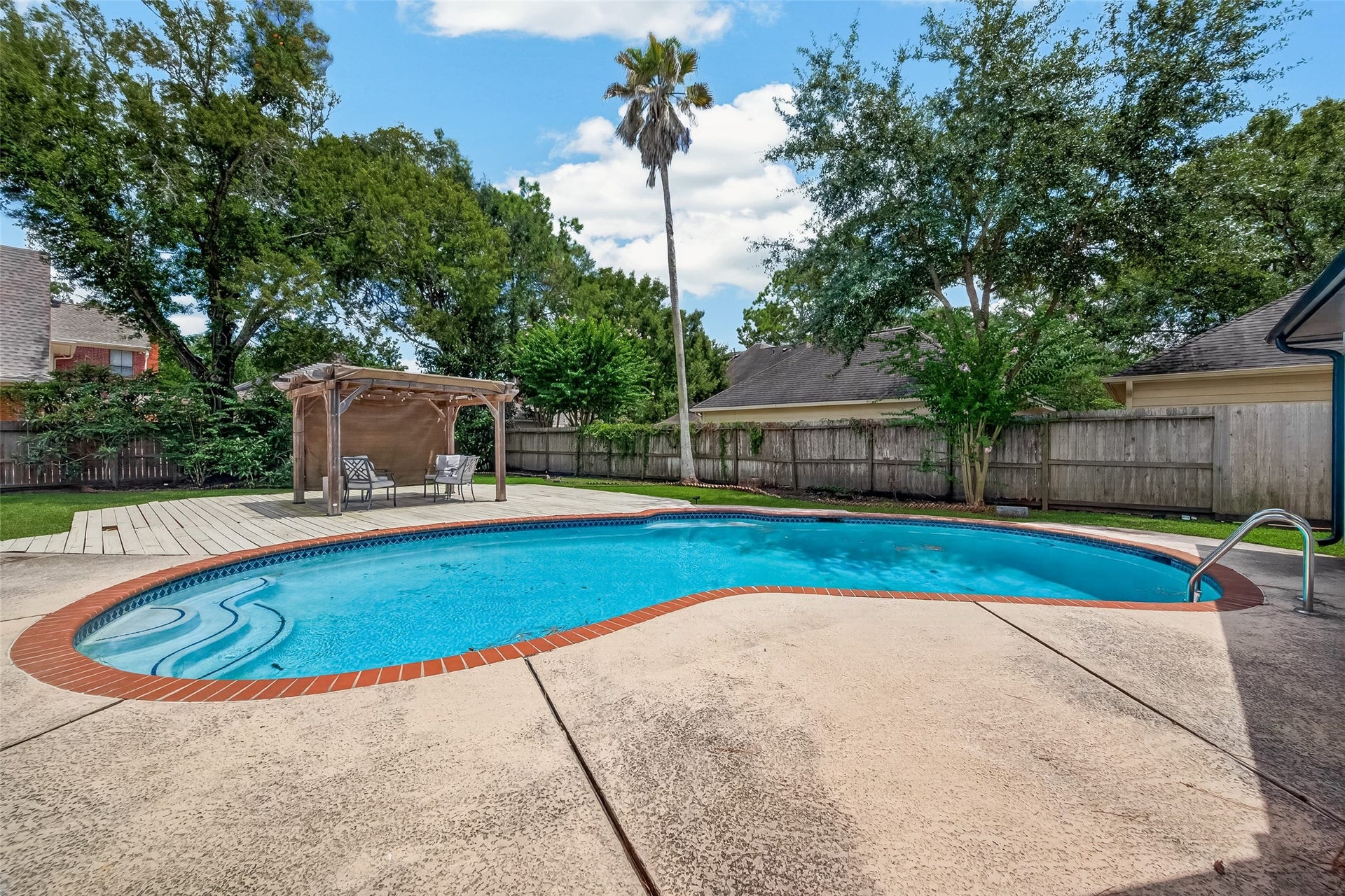 15714 Sylvan Lake Drive, Houston, TX 77062 15714 Sylvan Lake Drive, Houston, TX 77062