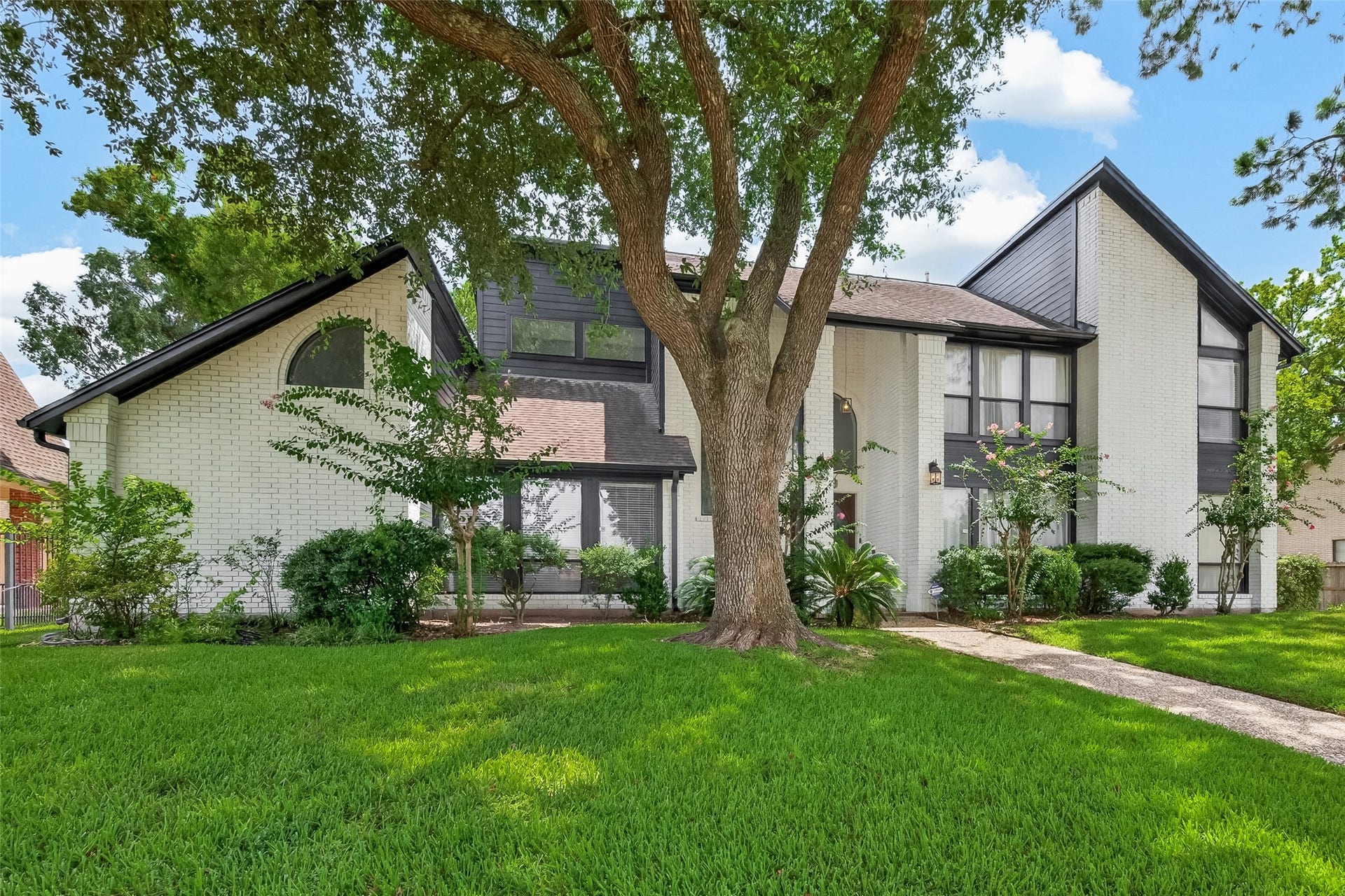 15714 Sylvan Lake Drive, Houston, TX 77062 15714 Sylvan Lake Drive, Houston, TX 77062