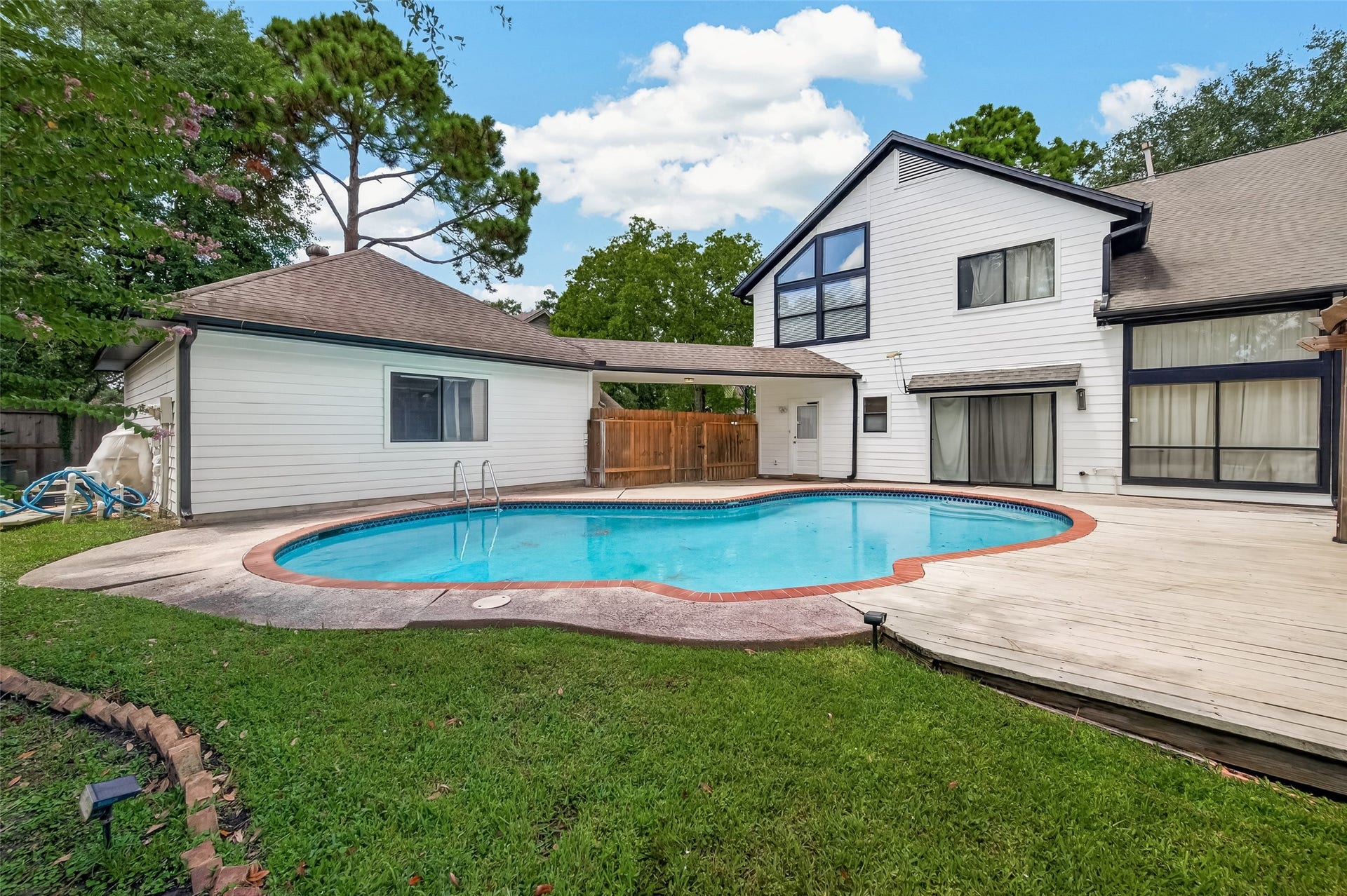 15714 Sylvan Lake Drive, Houston, TX 77062 15714 Sylvan Lake Drive, Houston, TX 77062