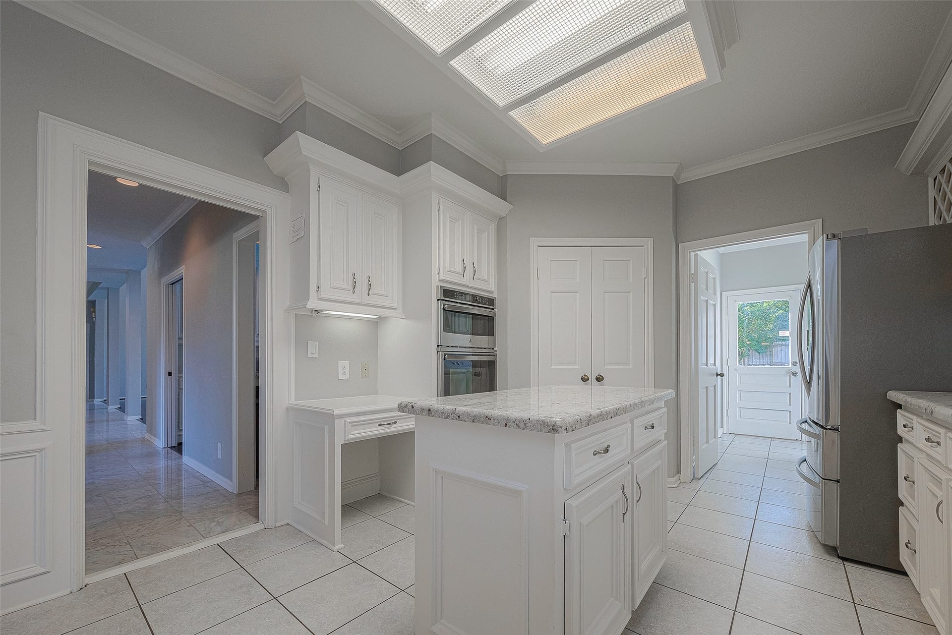 15714 Sylvan Lake Drive, Houston, TX 77062 15714 Sylvan Lake Drive, Houston, TX 77062
