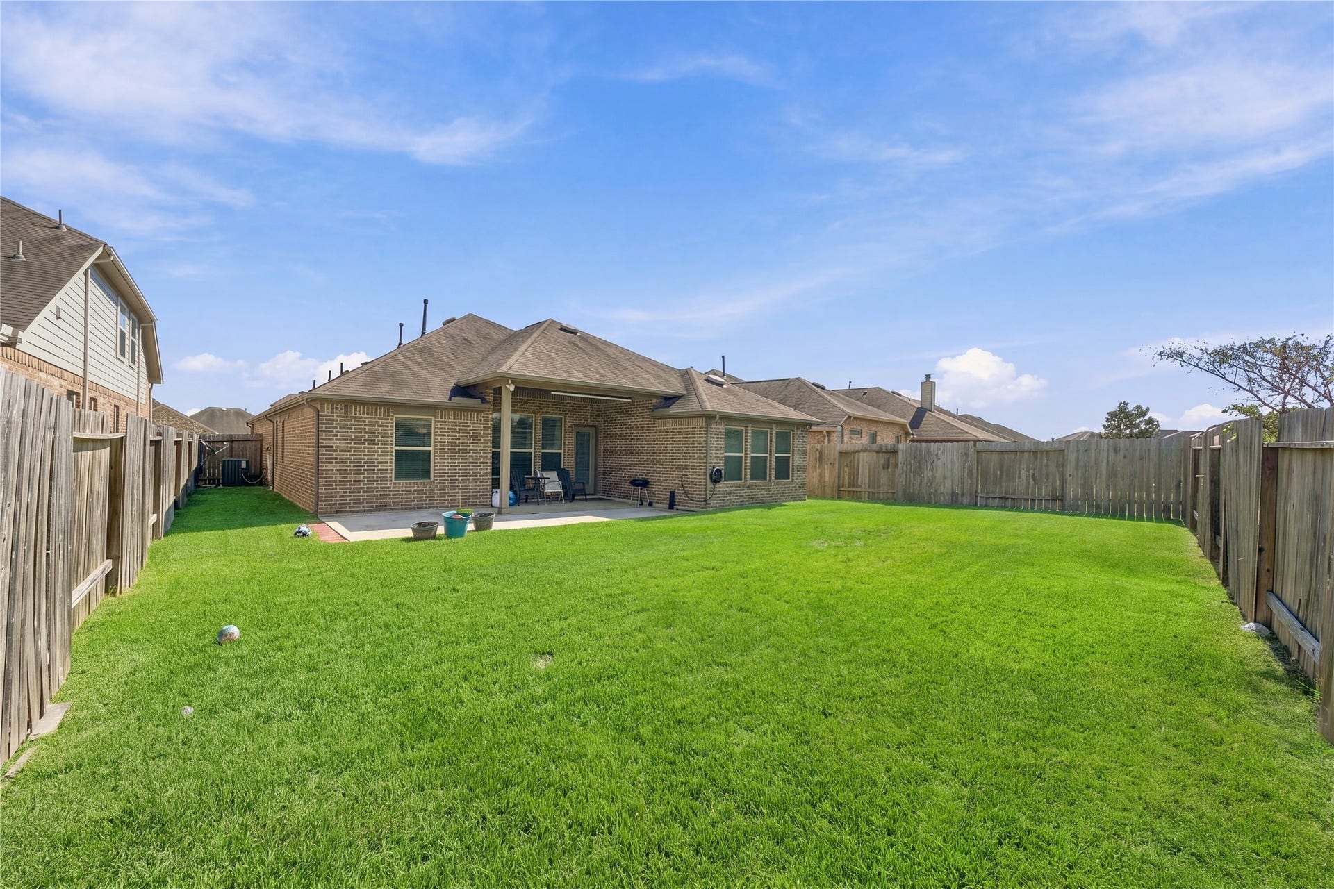 2306 Dovetail Park Lane, Rosenberg, TX 77469 2306 Dovetail Park Lane, Rosenberg, TX 77469