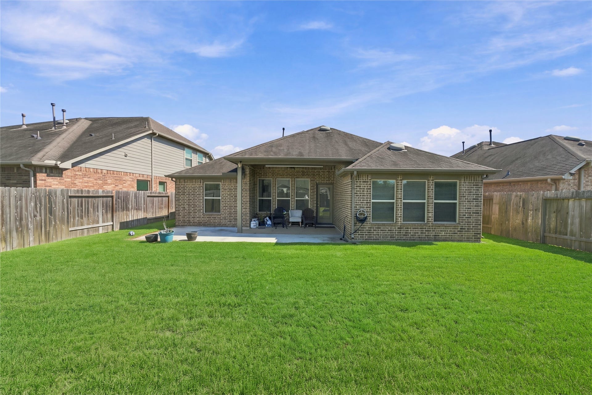 2306 Dovetail Park Lane, Rosenberg, TX 77469 2306 Dovetail Park Lane, Rosenberg, TX 77469