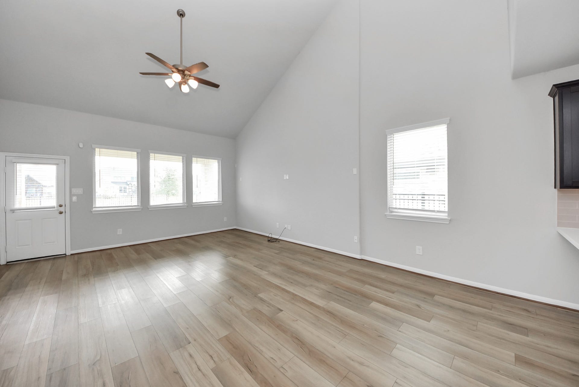 2439 Solaris Bend Drive, Katy, TX 77493 2439 Solaris Bend Drive, Katy, TX 77493