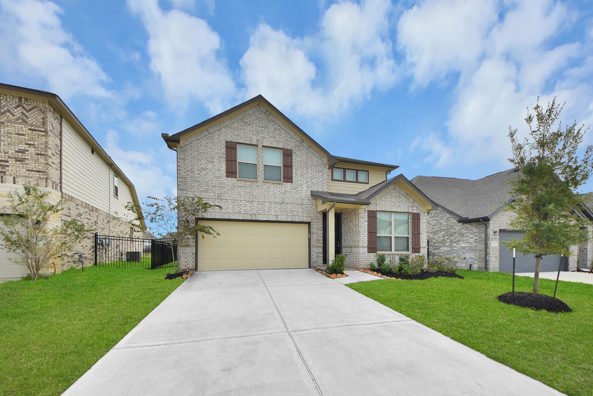 2439 Solaris Bend Drive, Katy, TX 77493 2439 Solaris Bend Drive, Katy, TX 77493