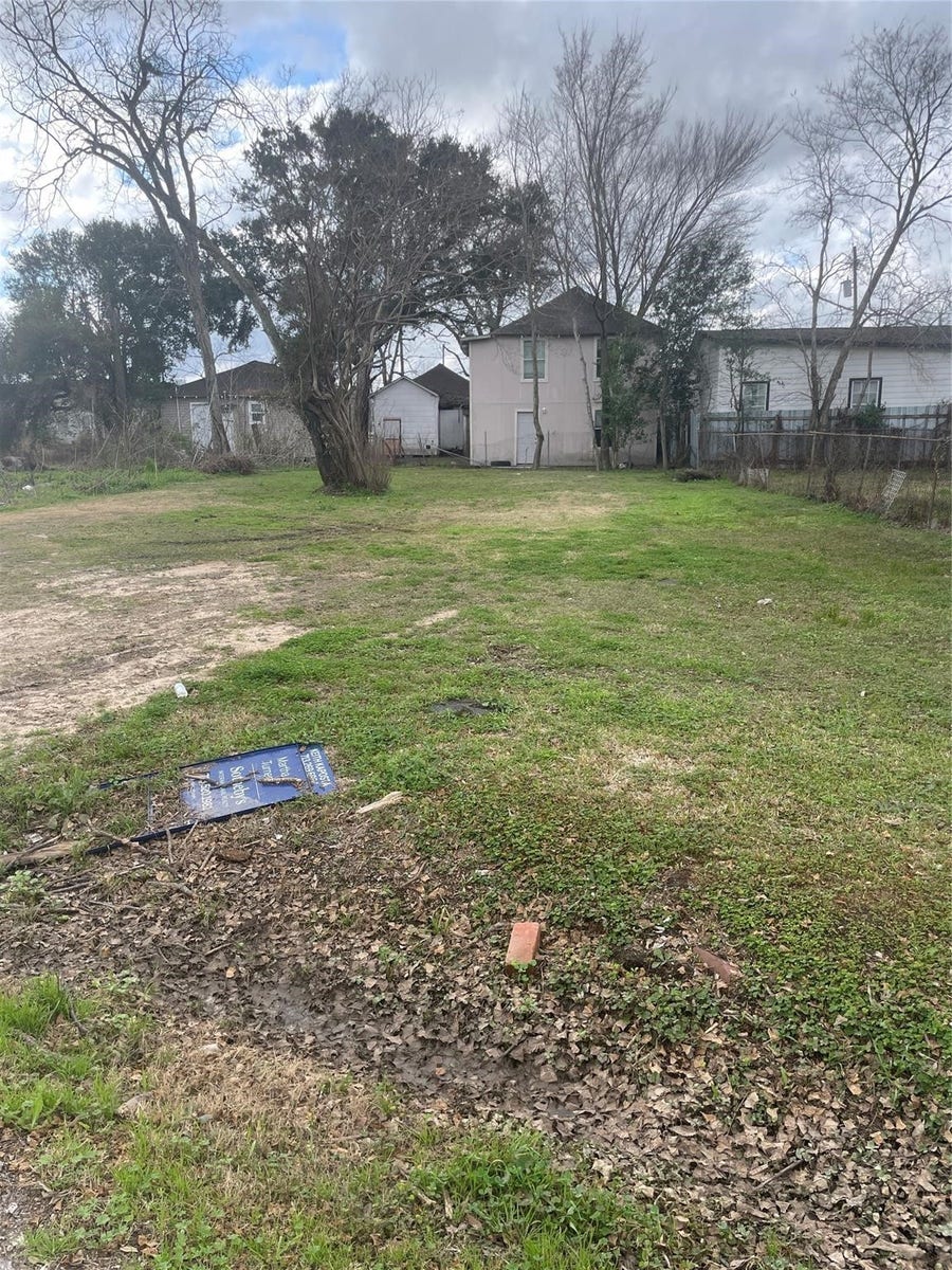 Property photo for 2507 Kirk Street, Houston, TX
