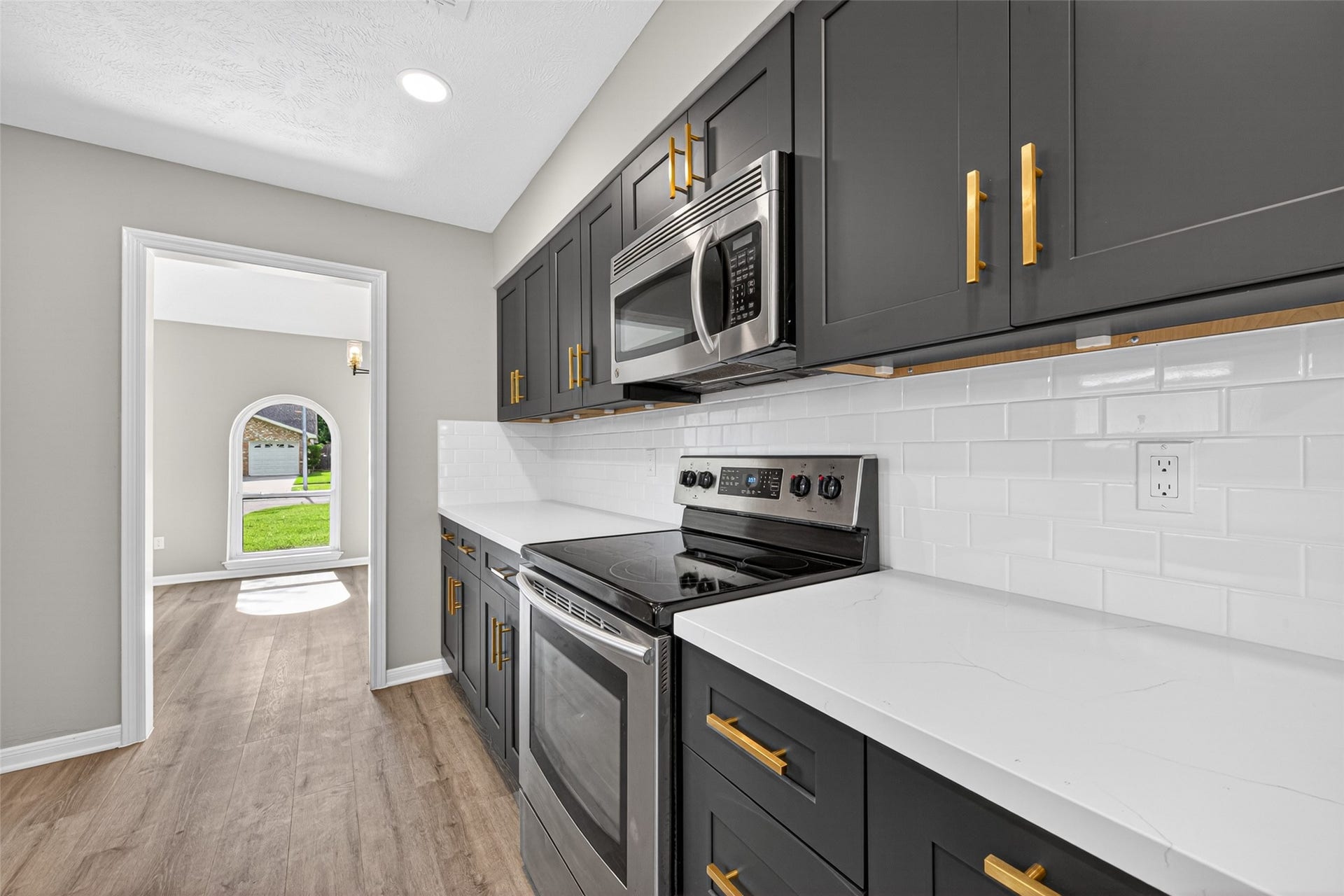 1307 Hitherfield Drive, Sugar Land, TX 77498 1307 Hitherfield Drive, Sugar Land, TX 77498