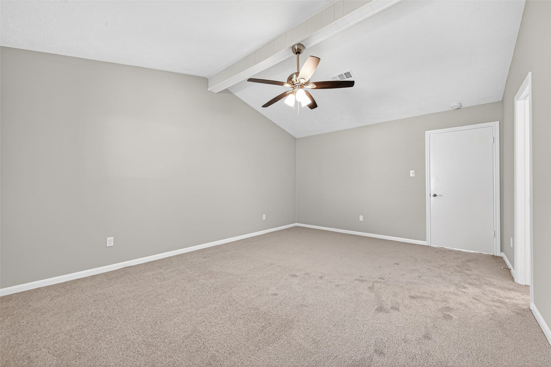 1307 Hitherfield Drive, Sugar Land, TX 77498 1307 Hitherfield Drive, Sugar Land, TX 77498