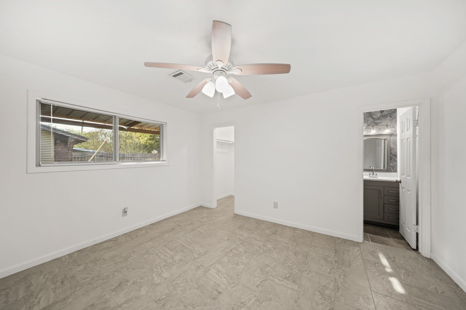 11614 Sandrock Drive, Houston, TX 77048 11614 Sandrock Drive, Houston, TX 77048