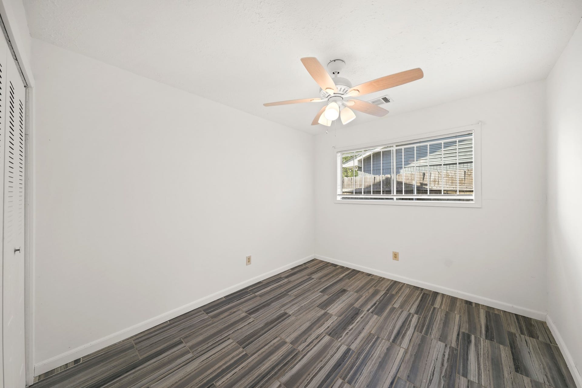 11614 Sandrock Drive, Houston, TX 77048 11614 Sandrock Drive, Houston, TX 77048