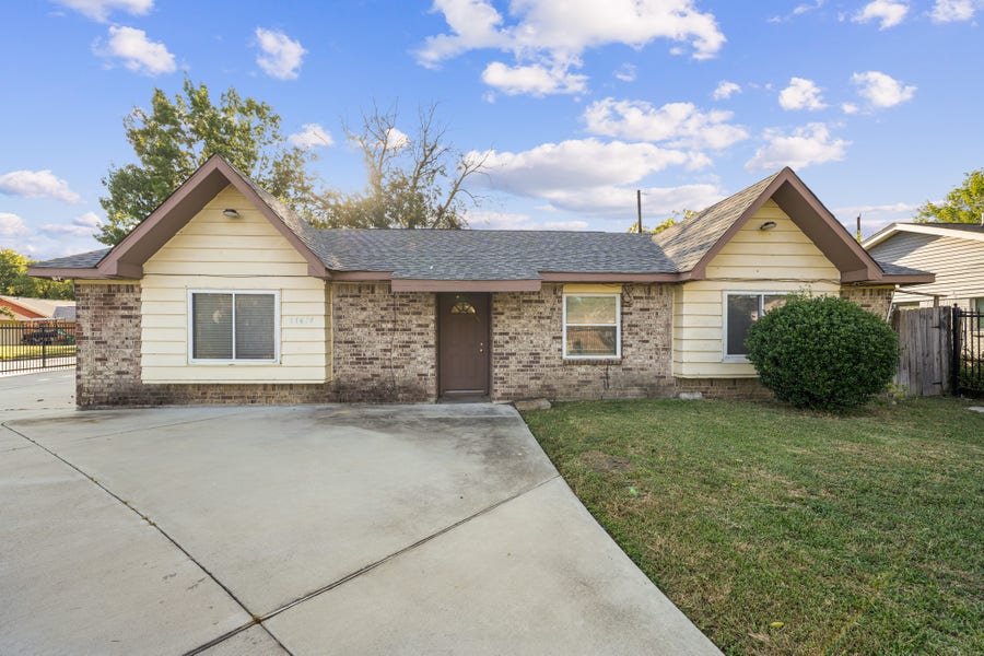 Property photo for 11614 Sandrock Drive, Houston, TX