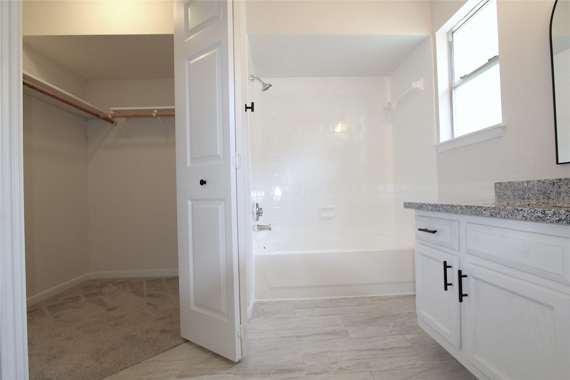 7713 Ellis Drive, Houston, TX 77489 7713 Ellis Drive, Houston, TX 77489