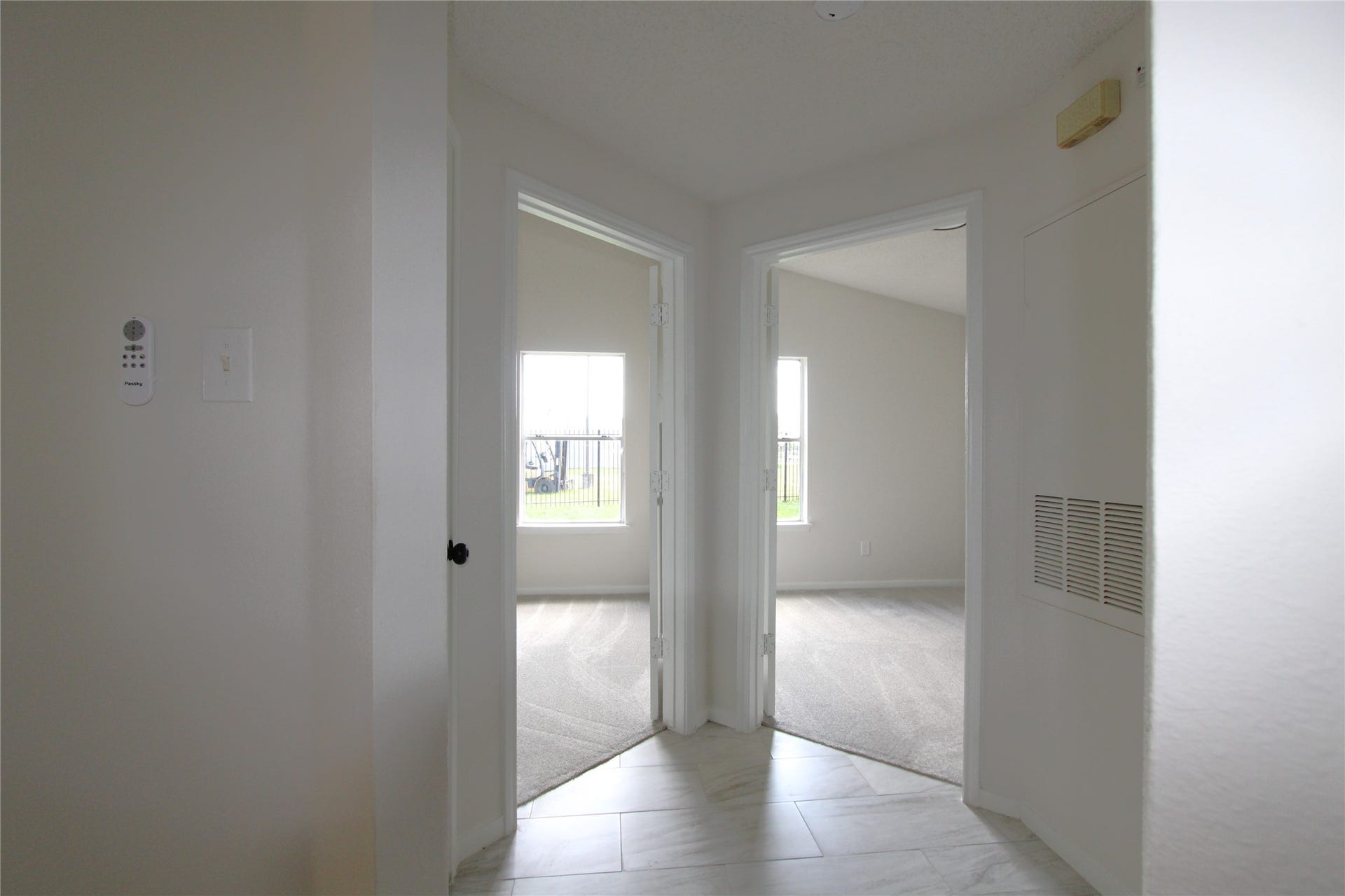 7713 Ellis Drive, Houston, TX 77489 7713 Ellis Drive, Houston, TX 77489