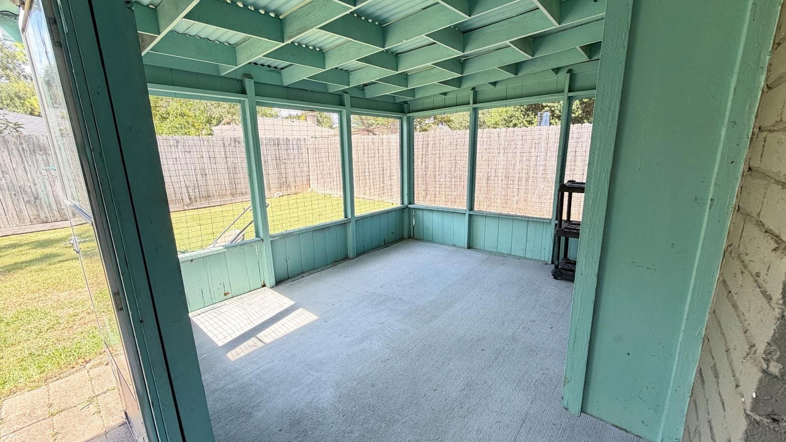 6230 Knollwest Drive, Houston, TX 77072 6230 Knollwest Drive, Houston, TX 77072