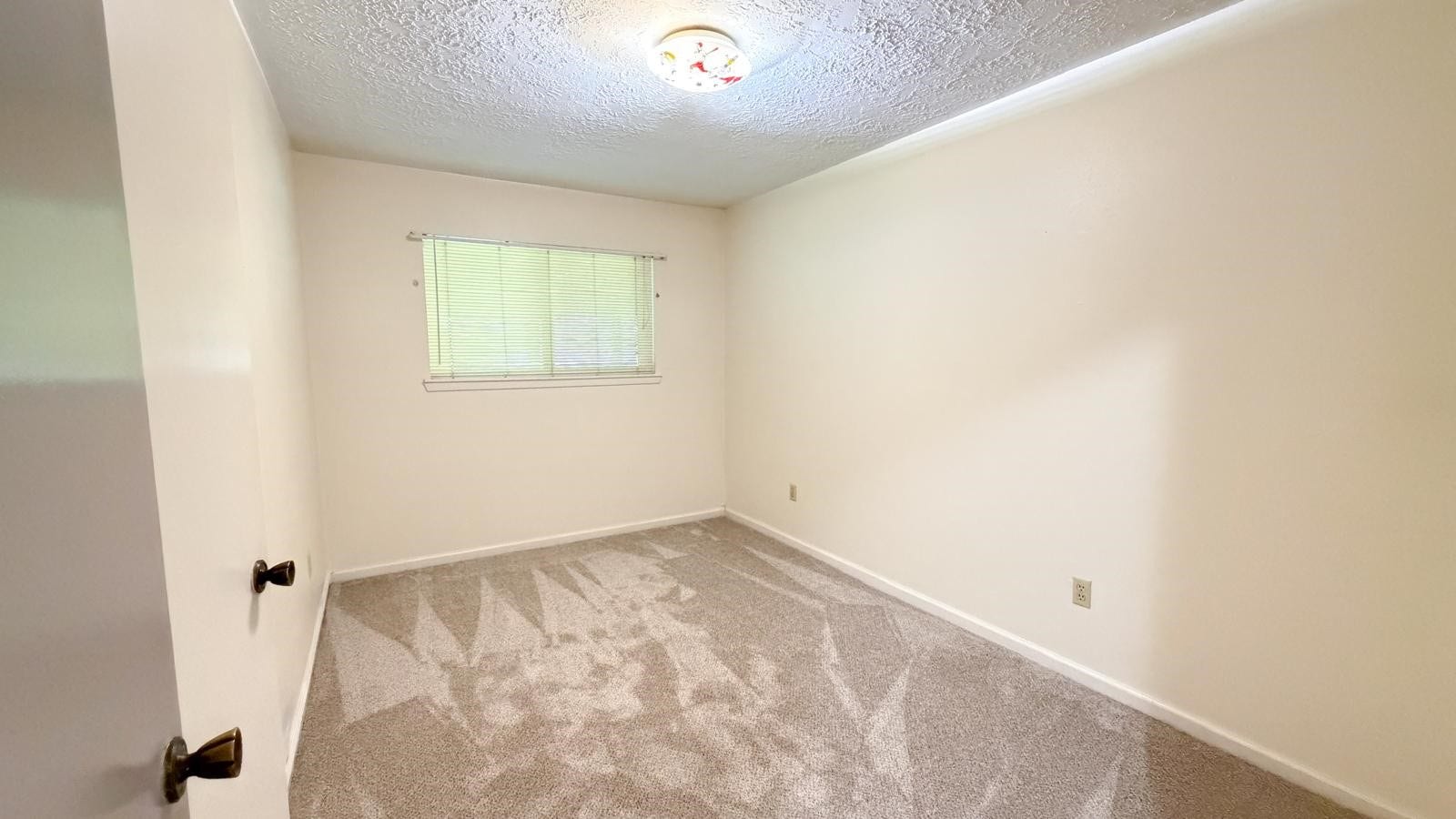 6230 Knollwest Drive, Houston, TX 77072 6230 Knollwest Drive, Houston, TX 77072