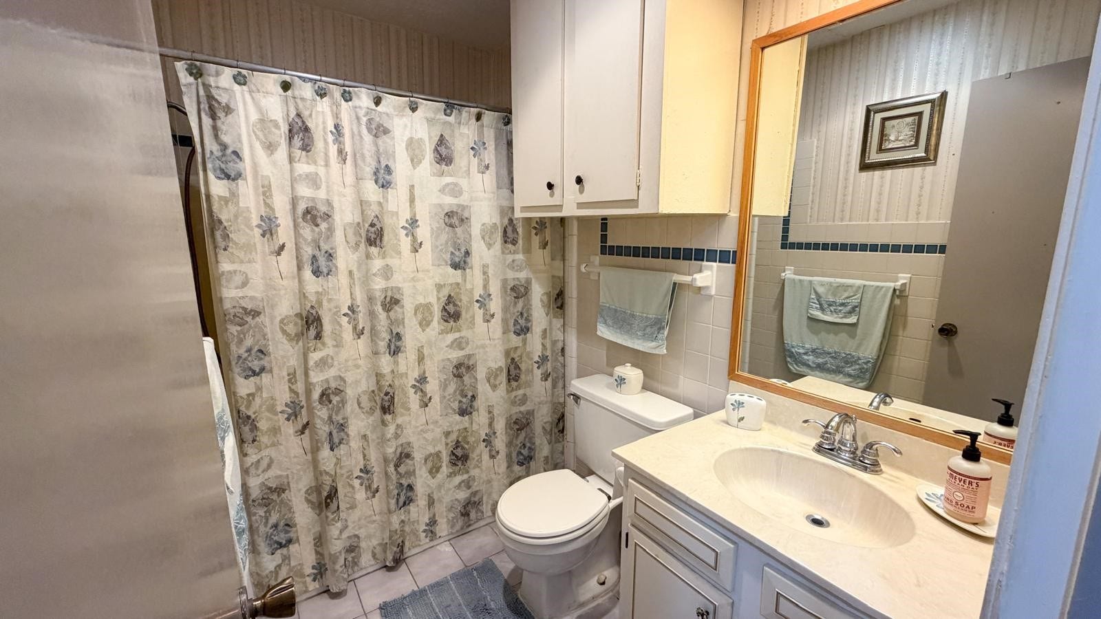 6230 Knollwest Drive, Houston, TX 77072 6230 Knollwest Drive, Houston, TX 77072