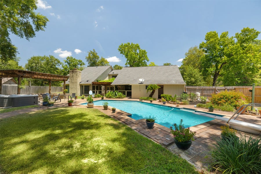 Property photo for 1630 Cypress Lane, Houston, TX