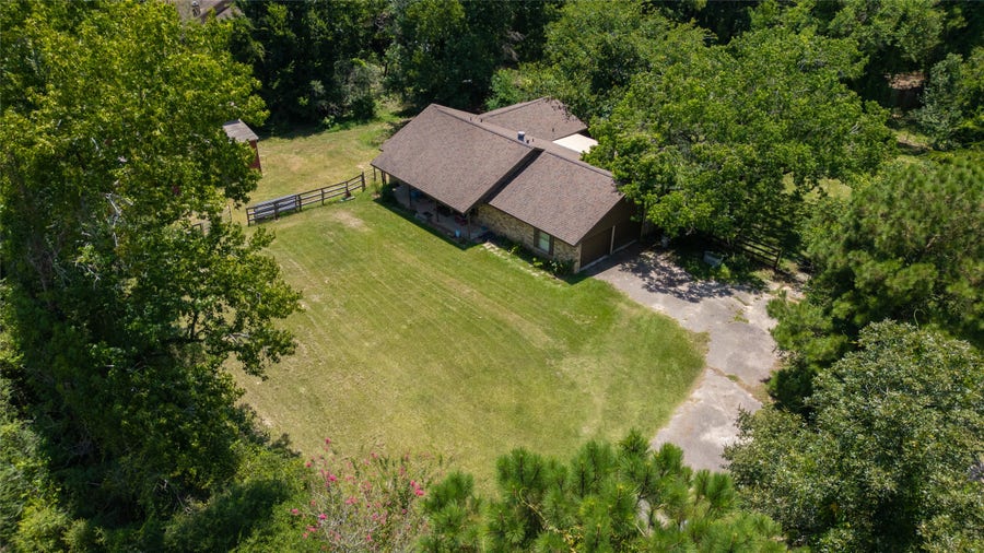Property photo for 14687 Austin Mccomb Road, Montgomery, TX