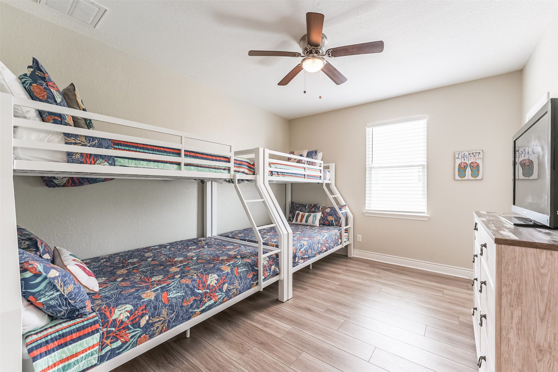 4018 Fort Bend Drive, Galveston, TX 77554 4018 Fort Bend Drive, Galveston, TX 77554