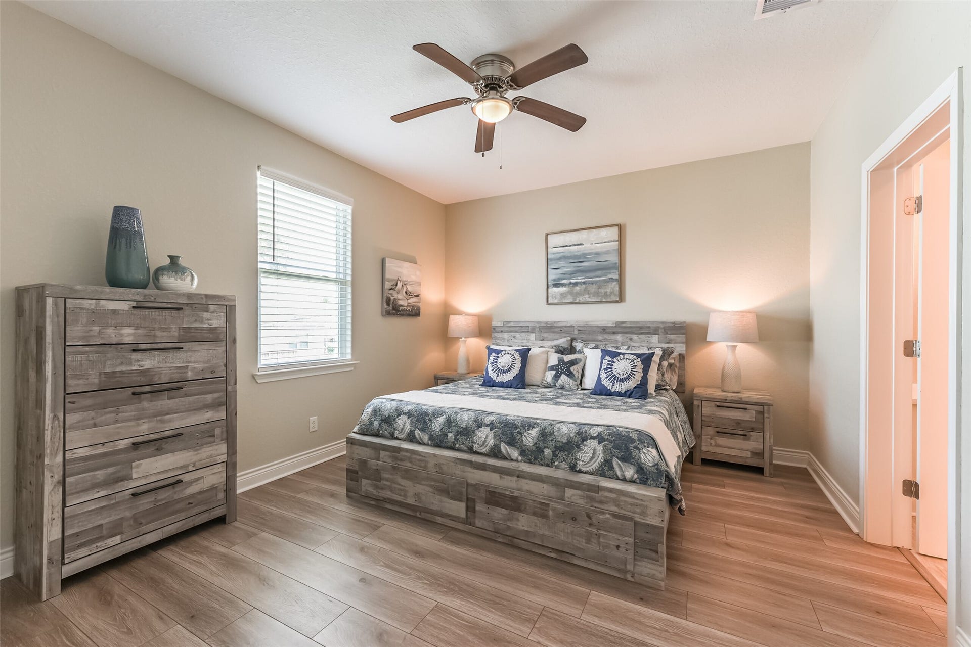 4018 Fort Bend Drive, Galveston, TX 77554 4018 Fort Bend Drive, Galveston, TX 77554