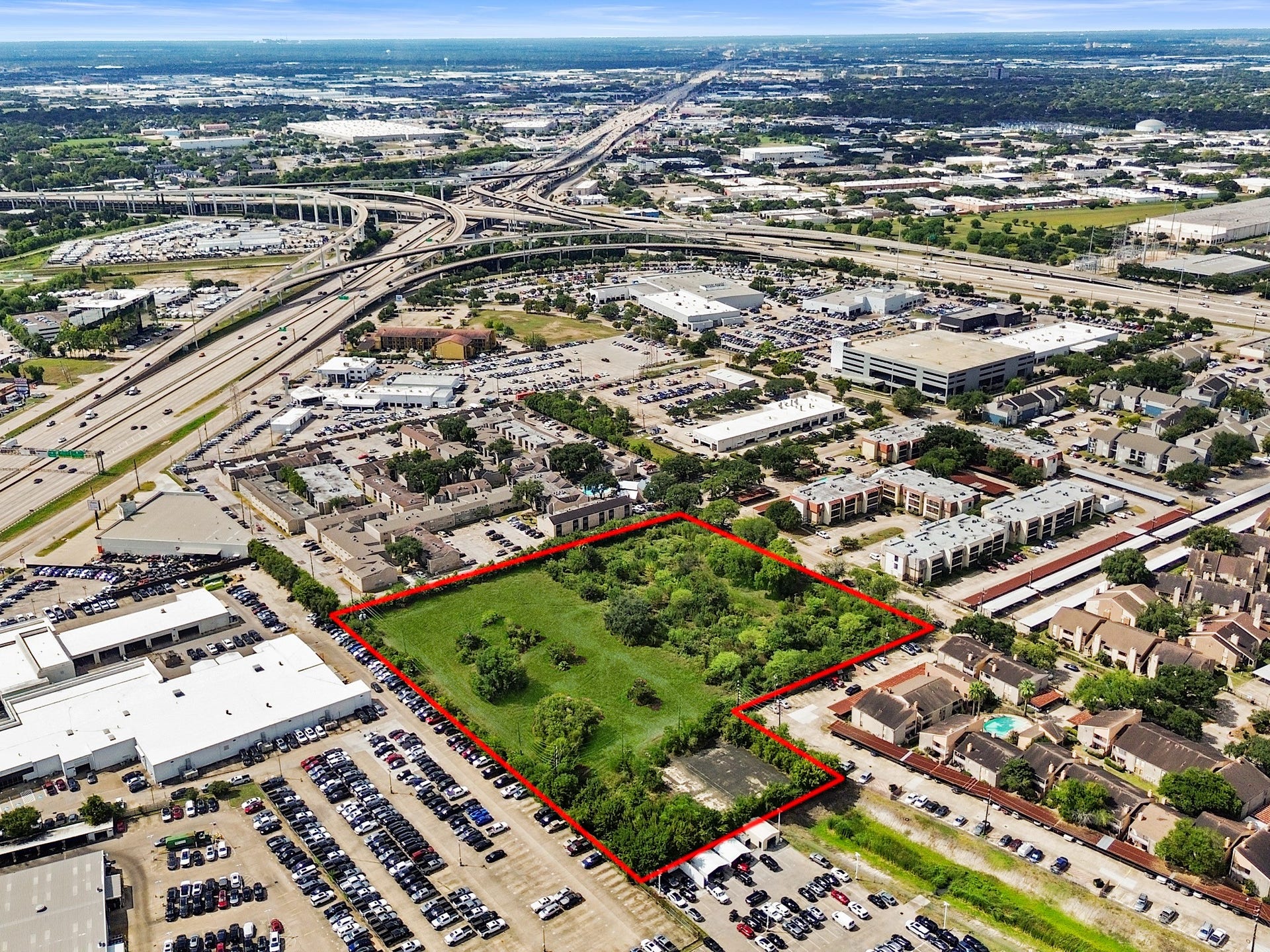 10403 Forum Park Drive, Houston, TX 77036 10403 Forum Park Drive, Houston, TX 77036