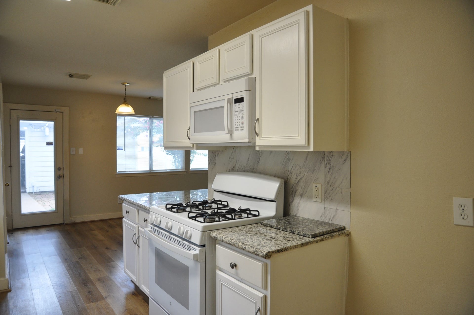 20734 Settlers Lake Circle N, Katy, TX 77449 20734 Settlers Lake Circle N, Katy, TX 77449