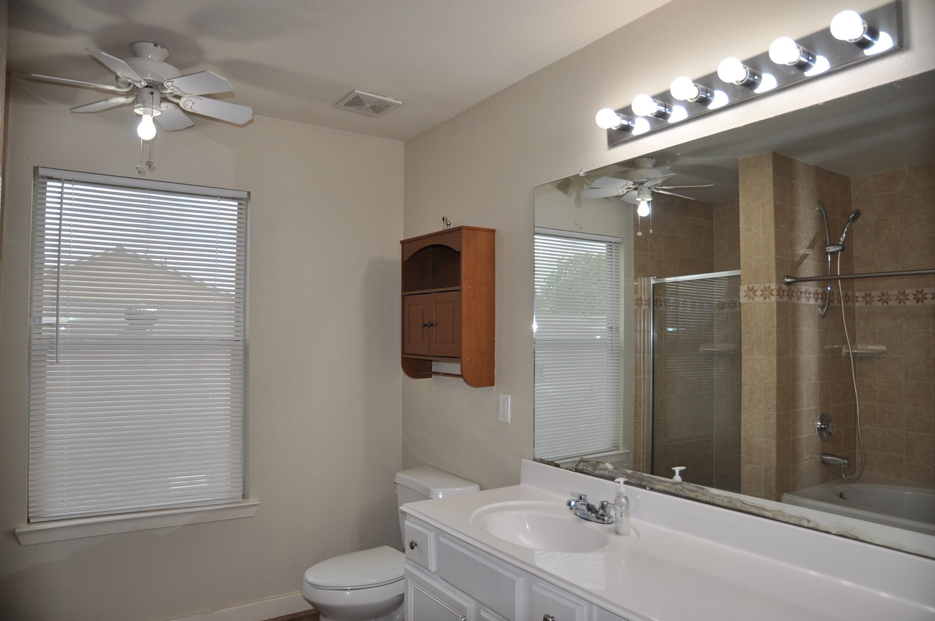 20734 Settlers Lake Circle N, Katy, TX 77449 20734 Settlers Lake Circle N, Katy, TX 77449