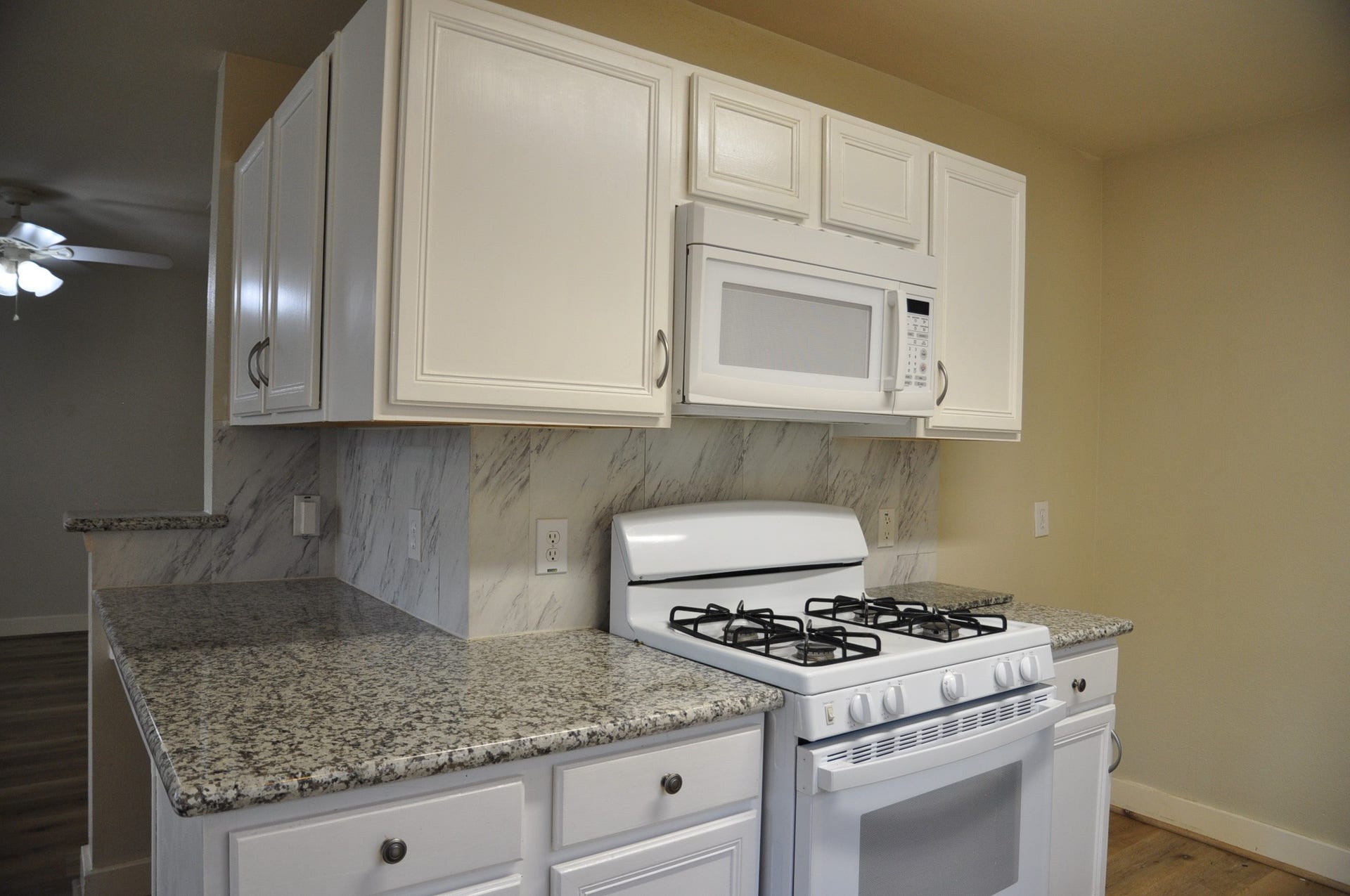 20734 Settlers Lake Circle N, Katy, TX 77449 20734 Settlers Lake Circle N, Katy, TX 77449