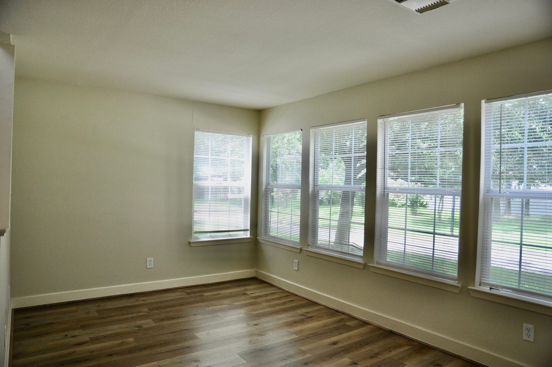 20734 Settlers Lake Circle N, Katy, TX 77449 20734 Settlers Lake Circle N, Katy, TX 77449