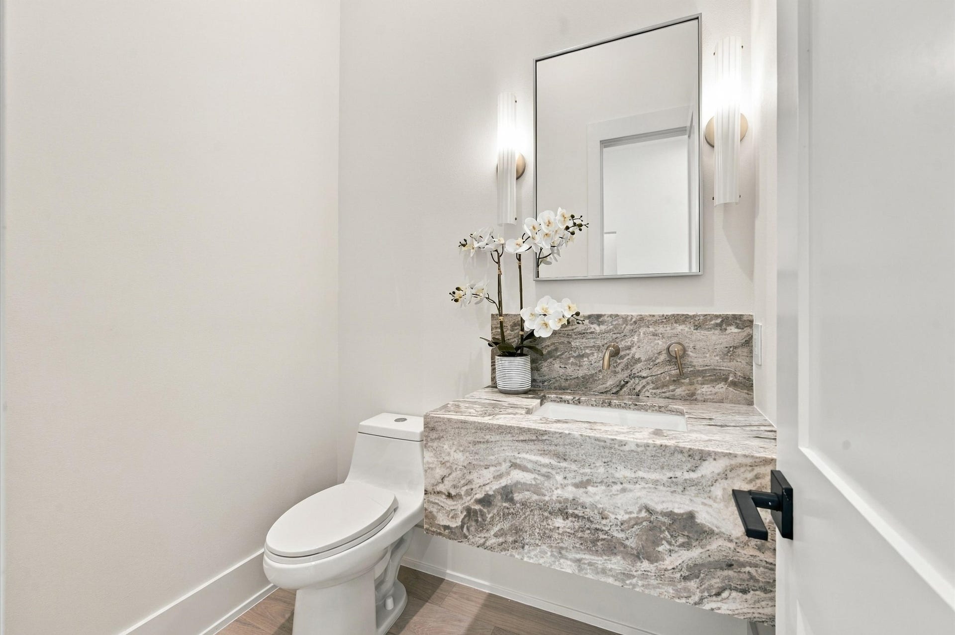 248 W 22nd Street, Houston, TX 77008 248 W 22nd Street, Houston, TX 77008