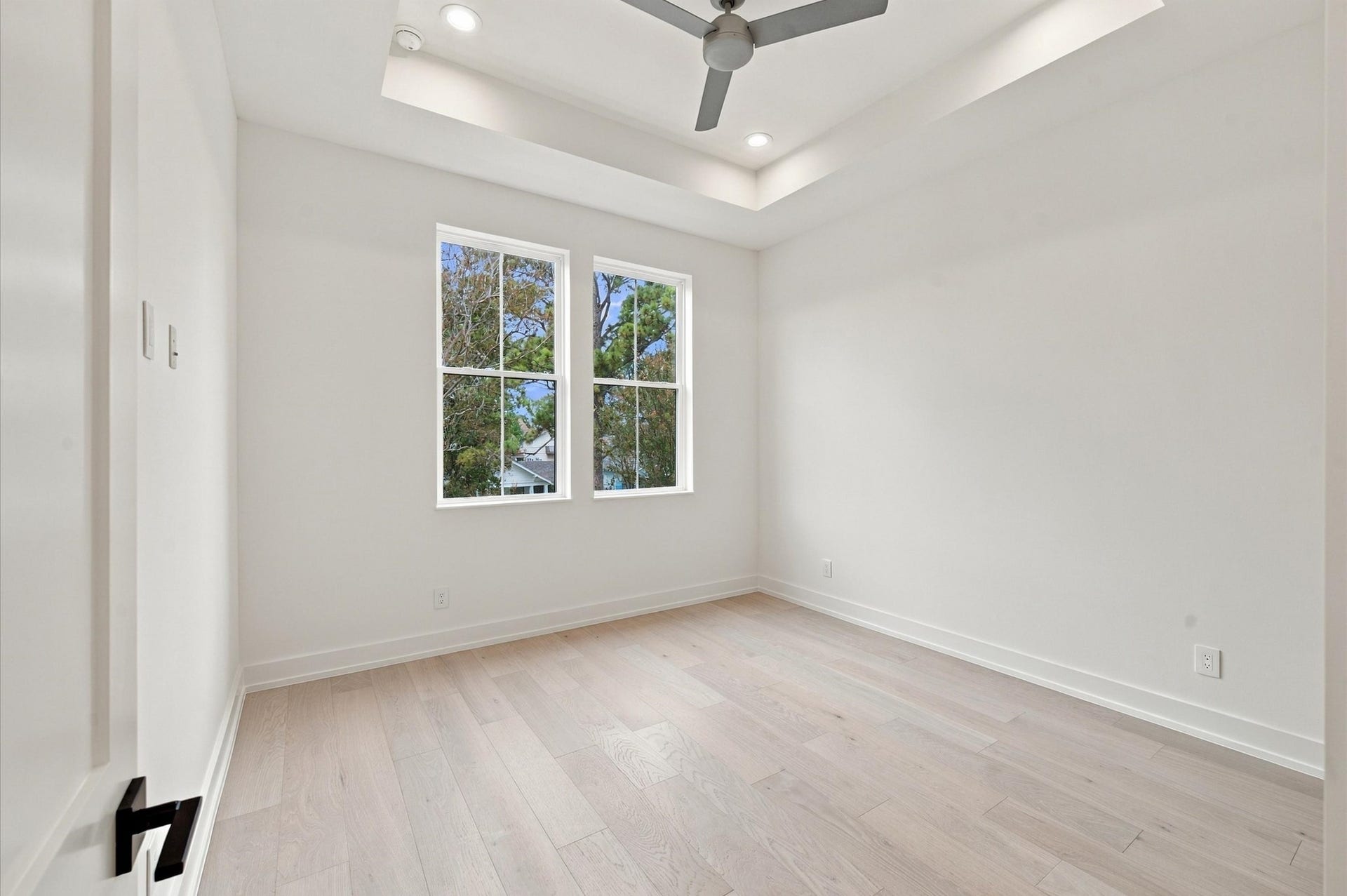 248 W 22nd Street, Houston, TX 77008 248 W 22nd Street, Houston, TX 77008