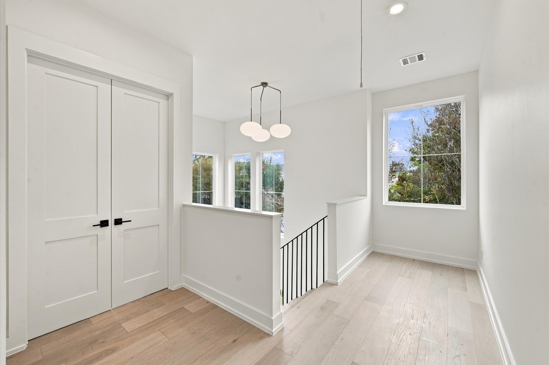 248 W 22nd Street, Houston, TX 77008 248 W 22nd Street, Houston, TX 77008