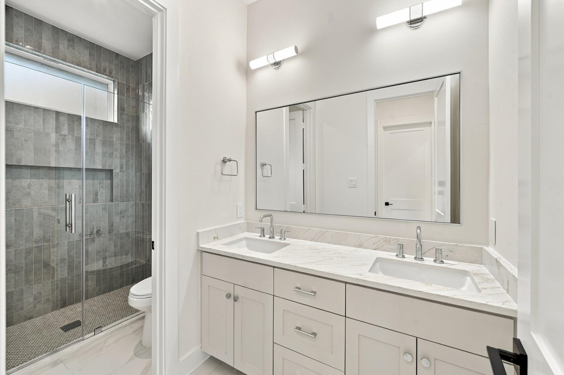 248 W 22nd Street, Houston, TX 77008 248 W 22nd Street, Houston, TX 77008