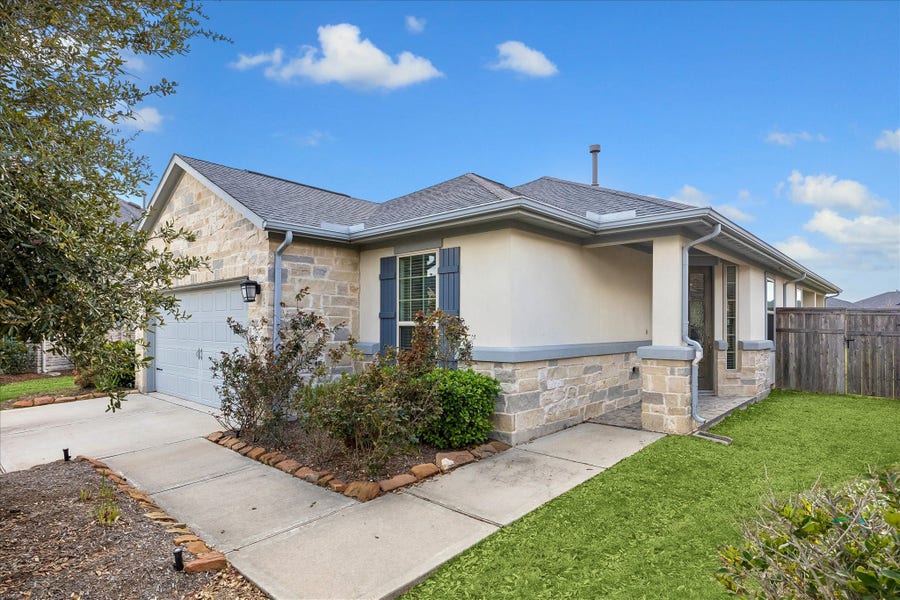 Property photo for 29026 Zacate Creek Lane, Fulshear, TX