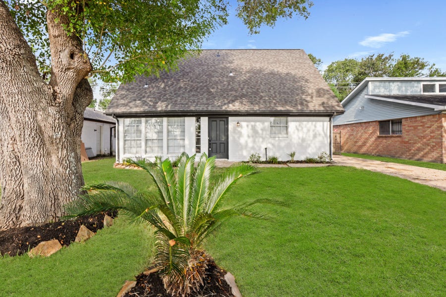 Property photo for 13238 Townwood Drive, Houston, TX